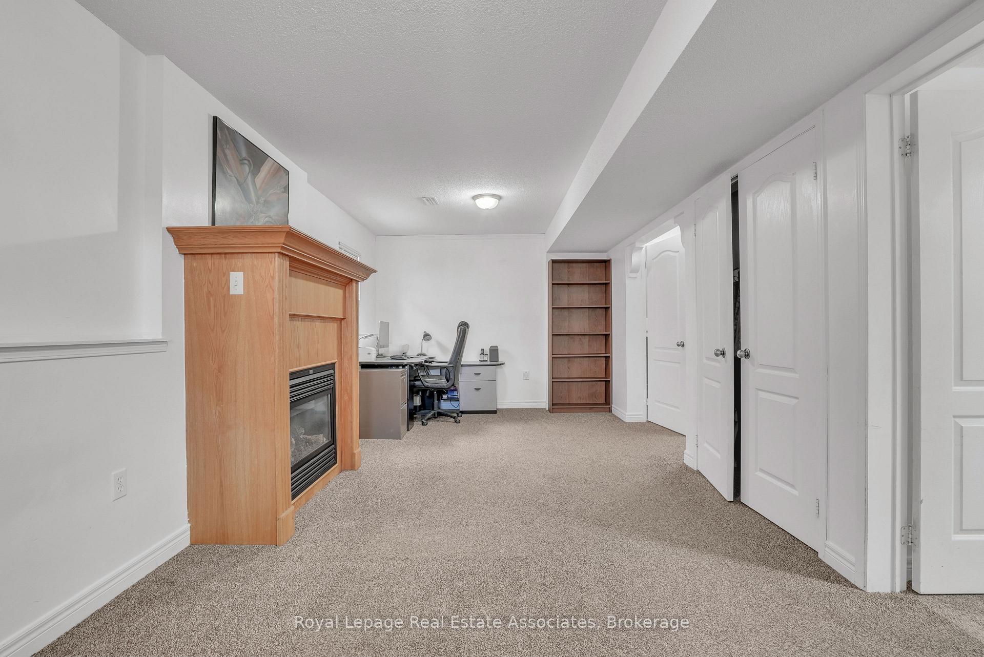 Photo 13 of 1128 Kell Street, Innisfil, Alcona — HOMEH