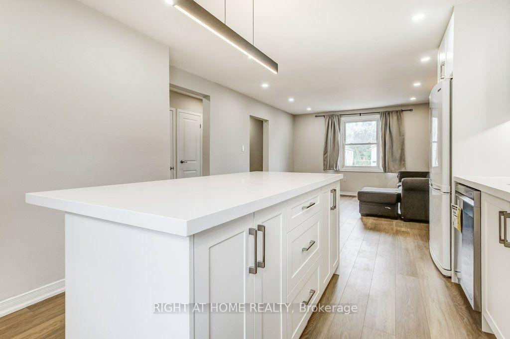 Photo 8 of 63 Kinsey Street, St. Catharines, Western Hill — HOMEH