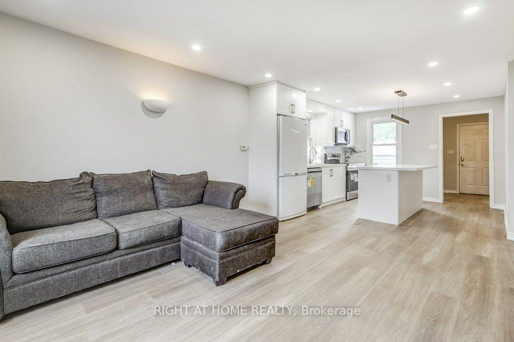 Photo 12 of 63 Kinsey Street, St. Catharines, Western Hill — HOMEH