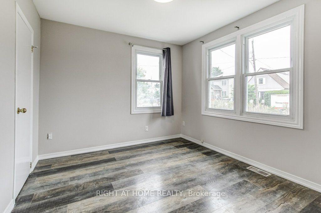 Photo 16 of 63 Kinsey Street, St. Catharines, Western Hill — HOMEH