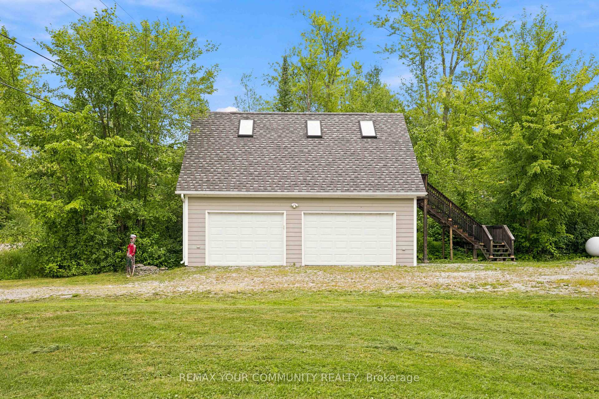 Photo 6 of 386 Bear Road, Georgina Islands, Georgina Island — HOMEH