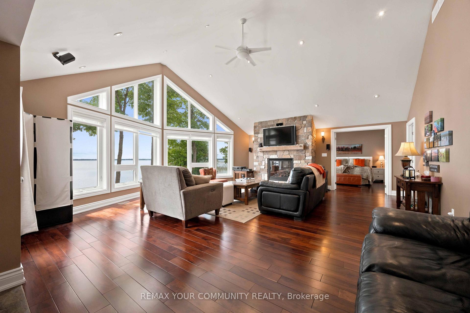 Photo 17 of 386 Bear Road, Georgina Islands, Georgina Island — HOMEH