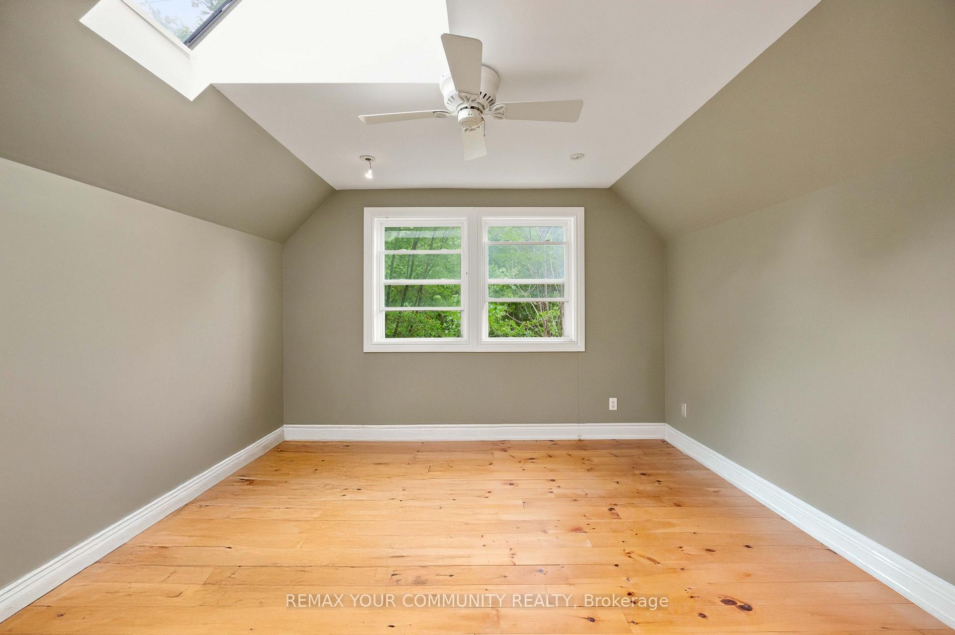 Photo 38 of 386 Bear Road, Georgina Islands, Georgina Island — HOMEH