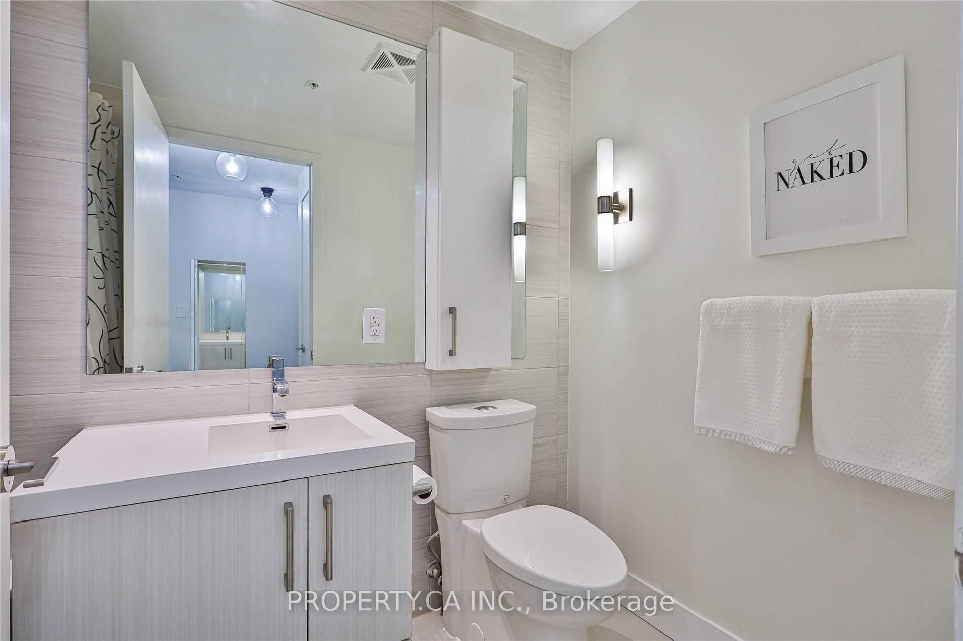 Photo 6 of Unit 401, 39 Sherbourne Street, Toronto, Waterfront Communities — HOMEH