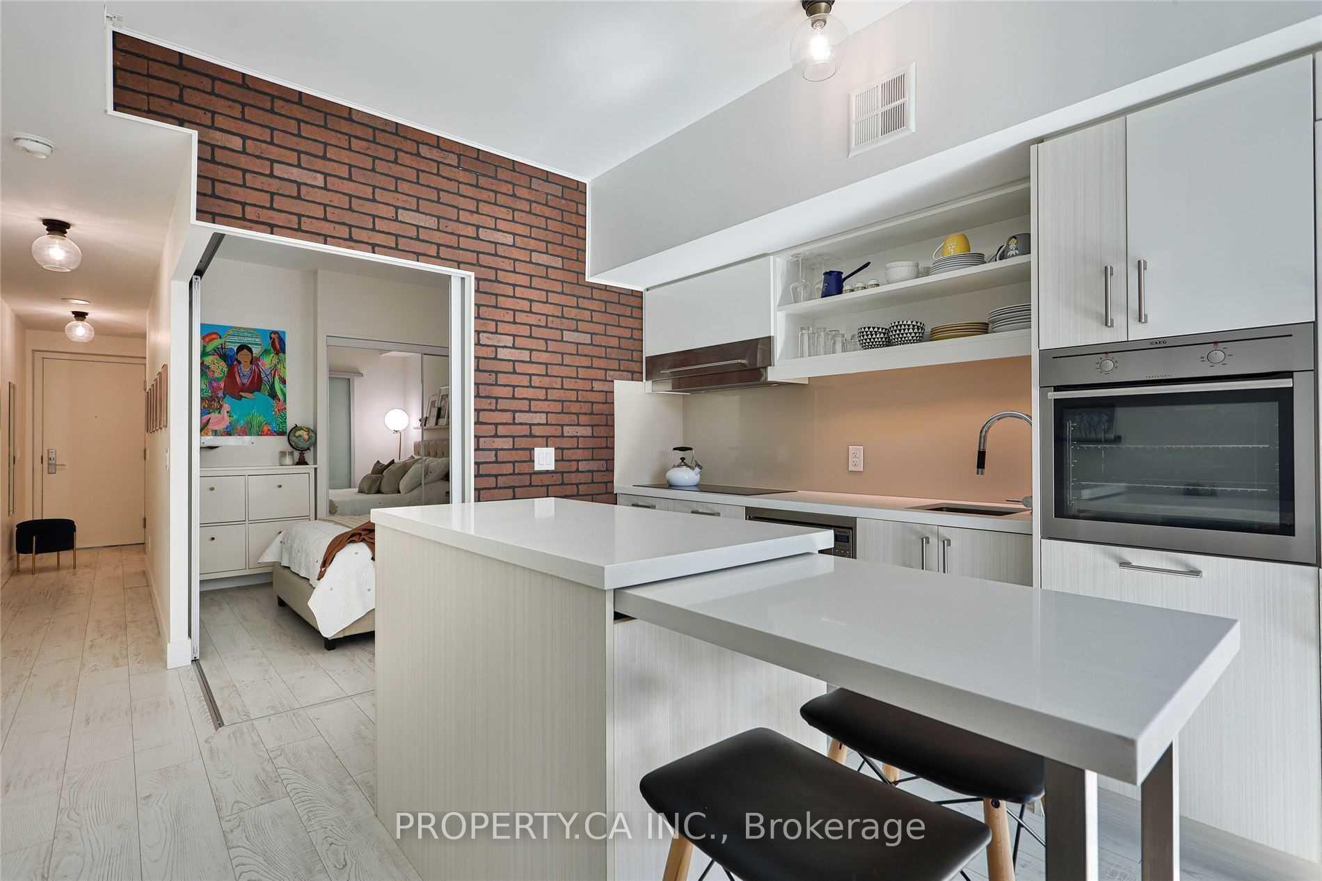 Photo 9 of Unit 401, 39 Sherbourne Street, Toronto, Waterfront Communities — HOMEH