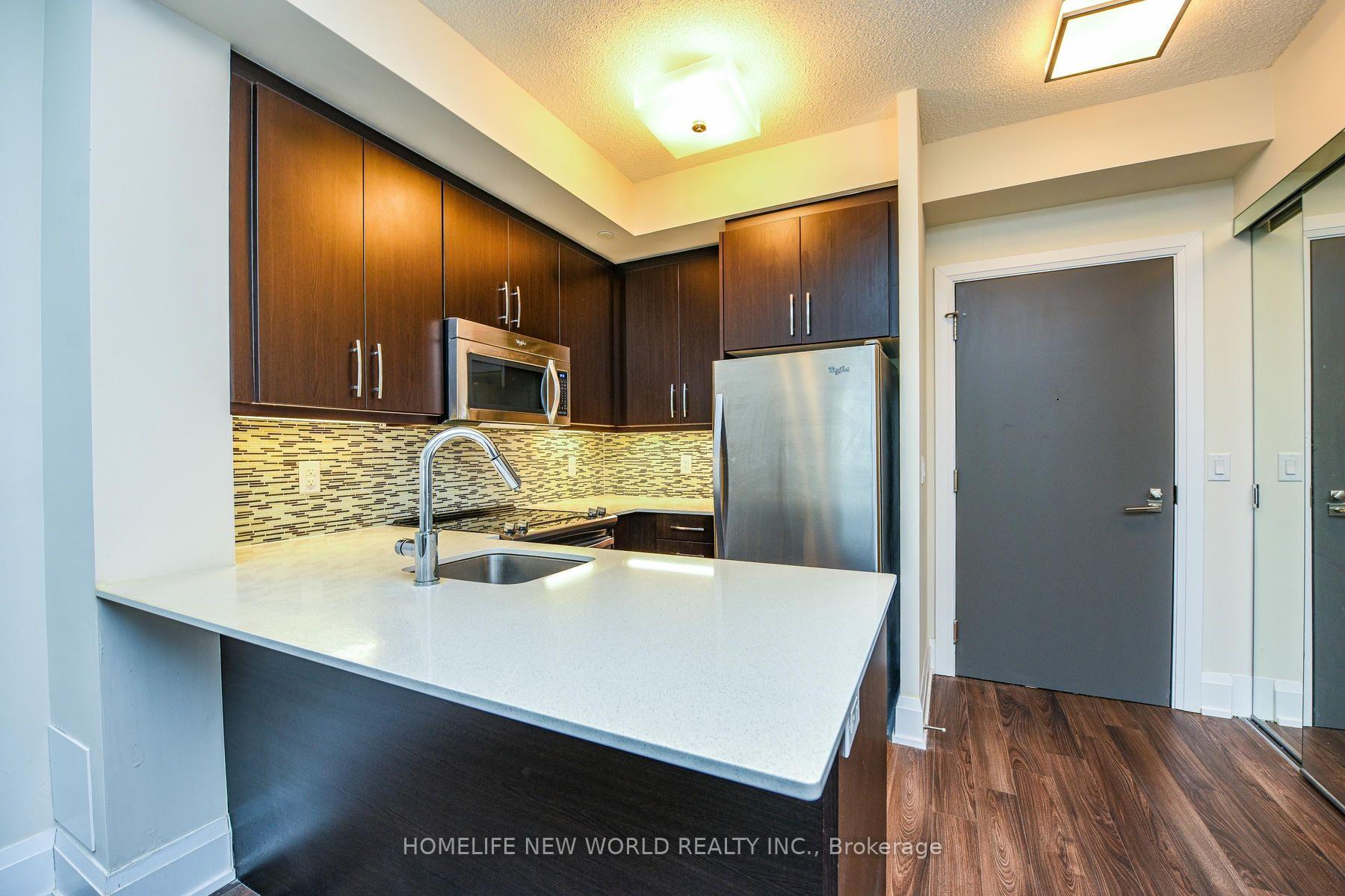 Photo 4 of Unit 503, 1 Old Mill Drive, Toronto, High Park-Swansea — HOMEH