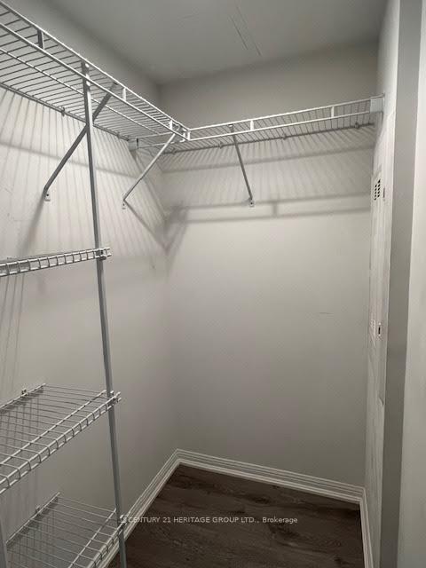 Photo 3 of Unit 1015, 400 Adelaide Street E, Toronto, Moss Park — HOMEH