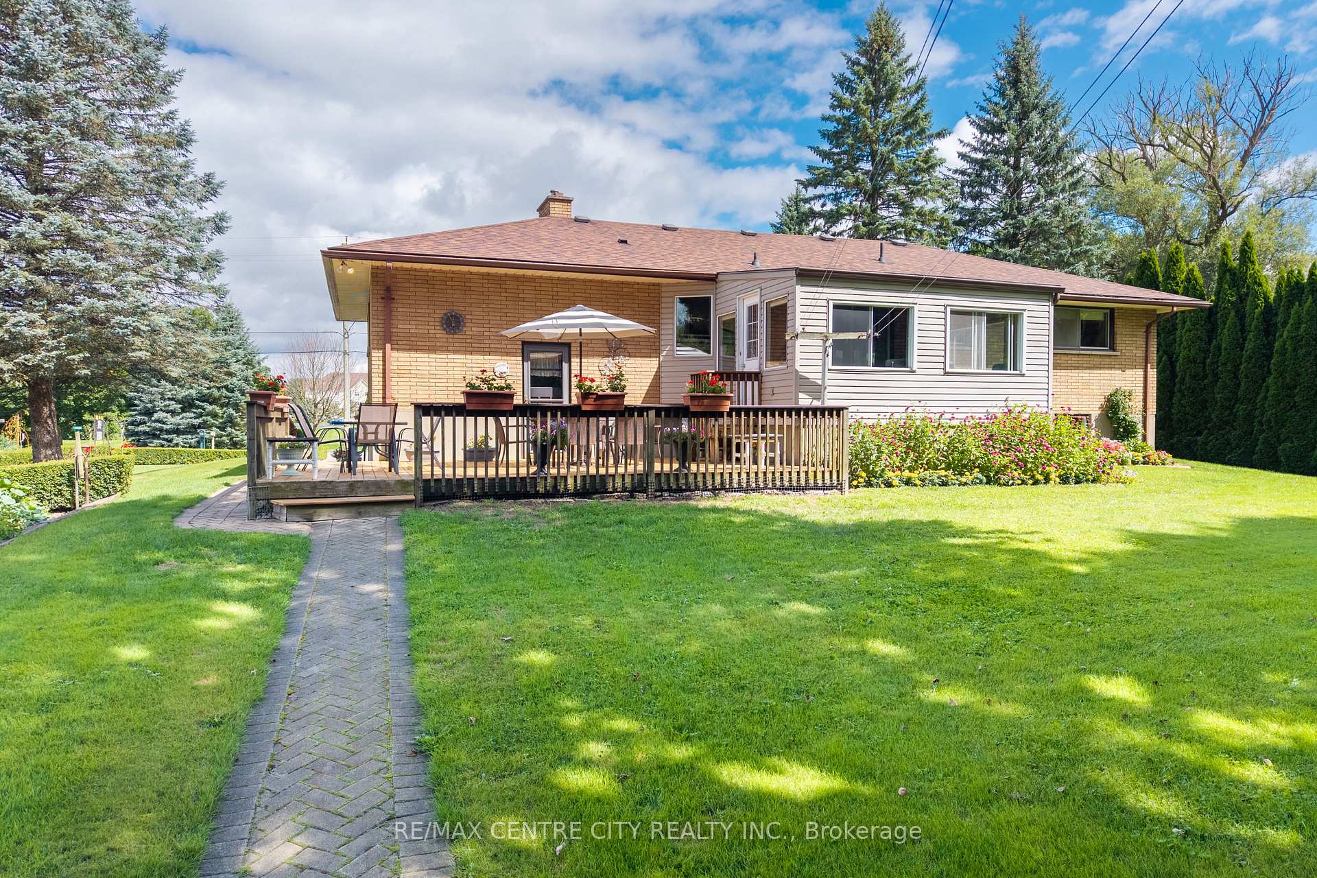 Photo 8 of 3229 Napperton Drive, Strathroy-Caradoc, NW — HOMEH