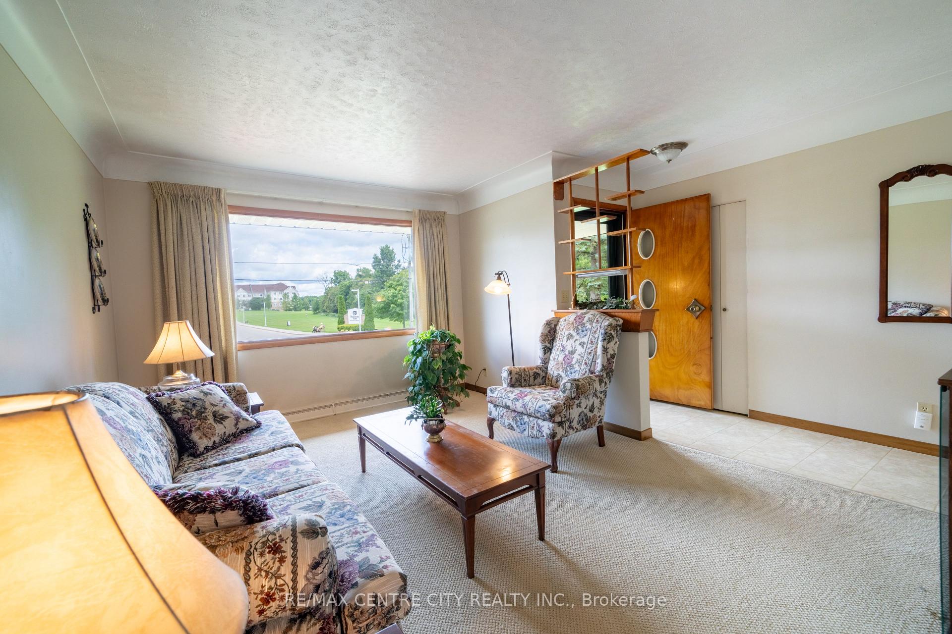 Photo 18 of 3229 Napperton Drive, Strathroy-Caradoc, NW — HOMEH