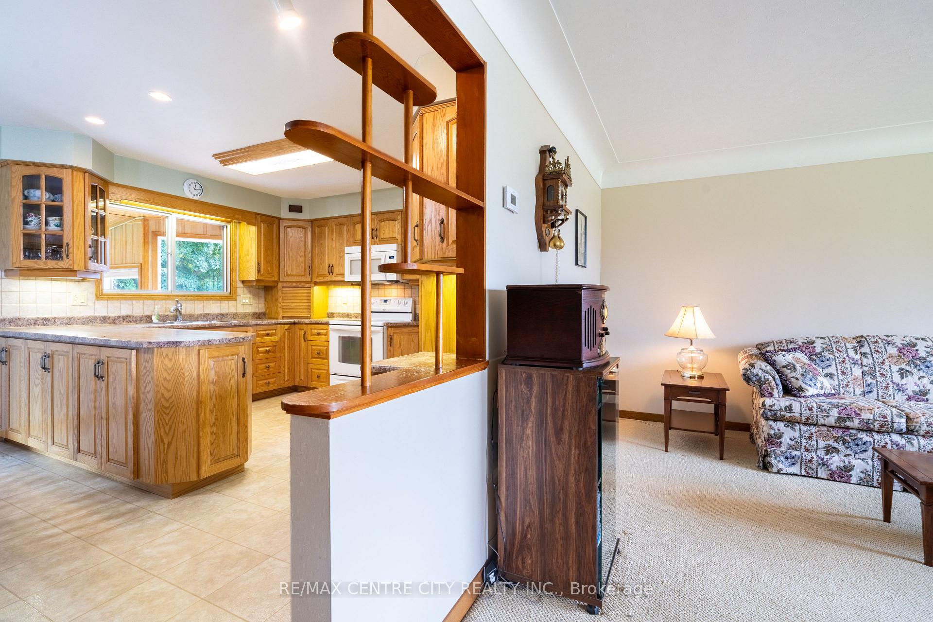 Photo 19 of 3229 Napperton Drive, Strathroy-Caradoc, NW — HOMEH