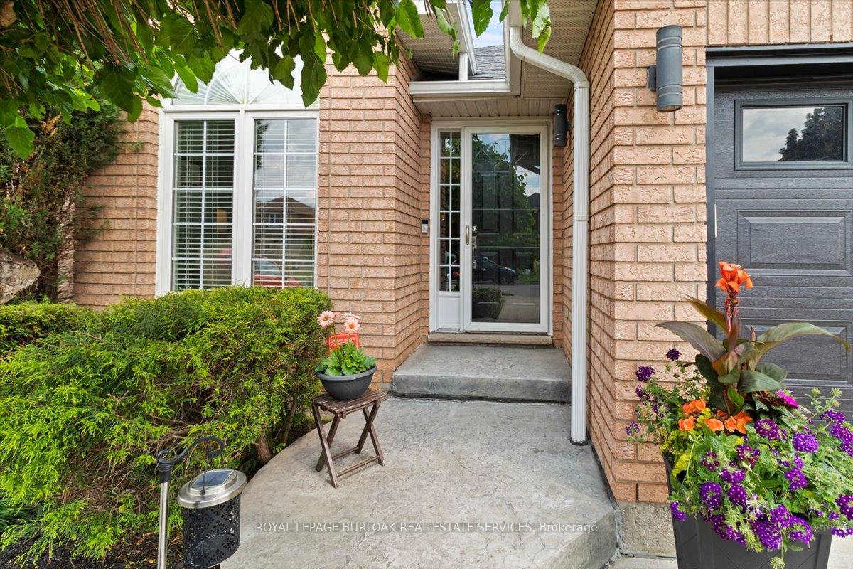 Photo 5 of 40 Bridgette Drive, Hamilton, Jerome — HOMEH
