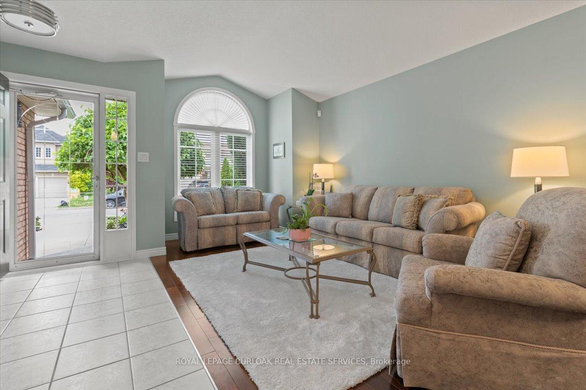Photo 6 of 40 Bridgette Drive, Hamilton, Jerome — HOMEH