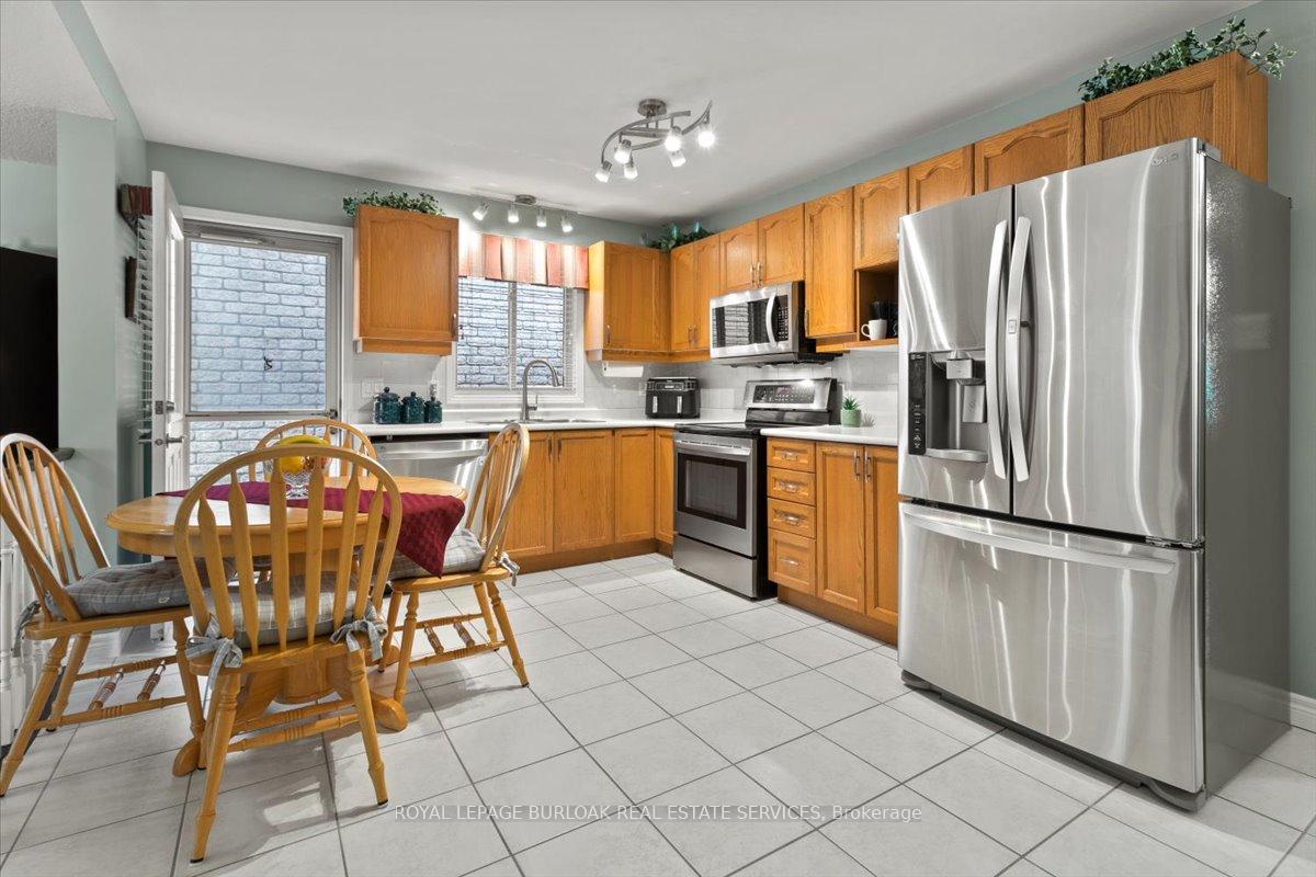 Photo 12 of 40 Bridgette Drive, Hamilton, Jerome — HOMEH