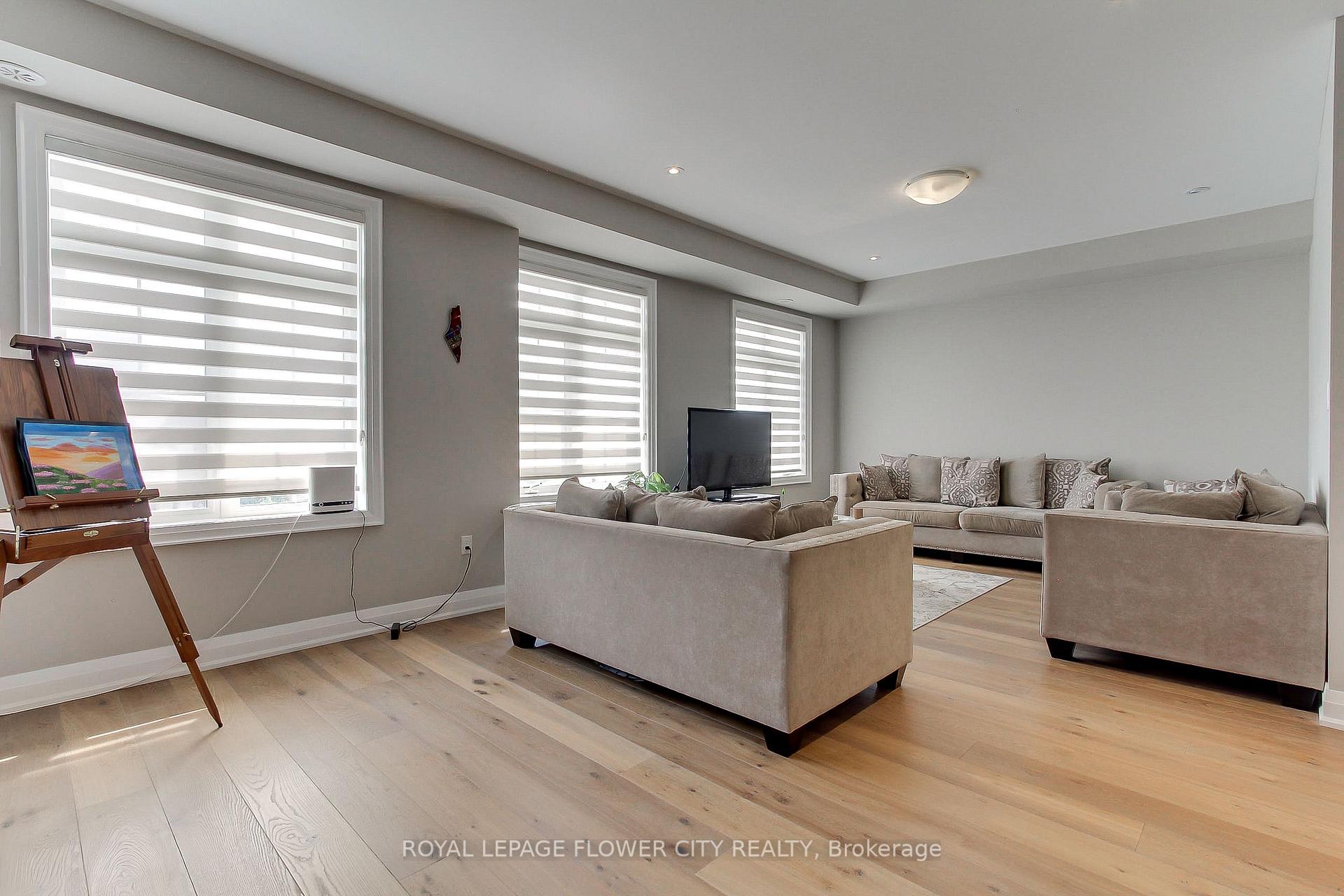 Photo 15 of 3079 Postridge Drive, Oakville, Joshua Meadows — HOMEH