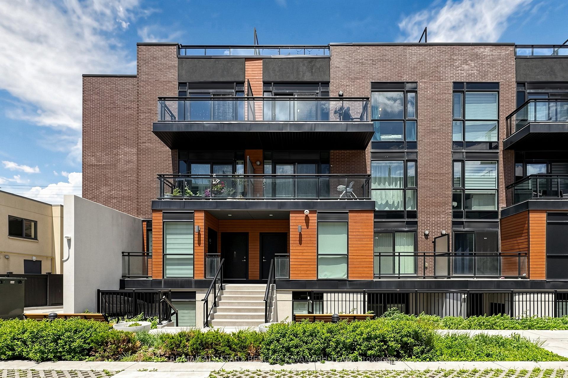 Photo 2 of Unit 1103, 5309 Highway 7, Vaughan, Vaughan Grove — HOMEH