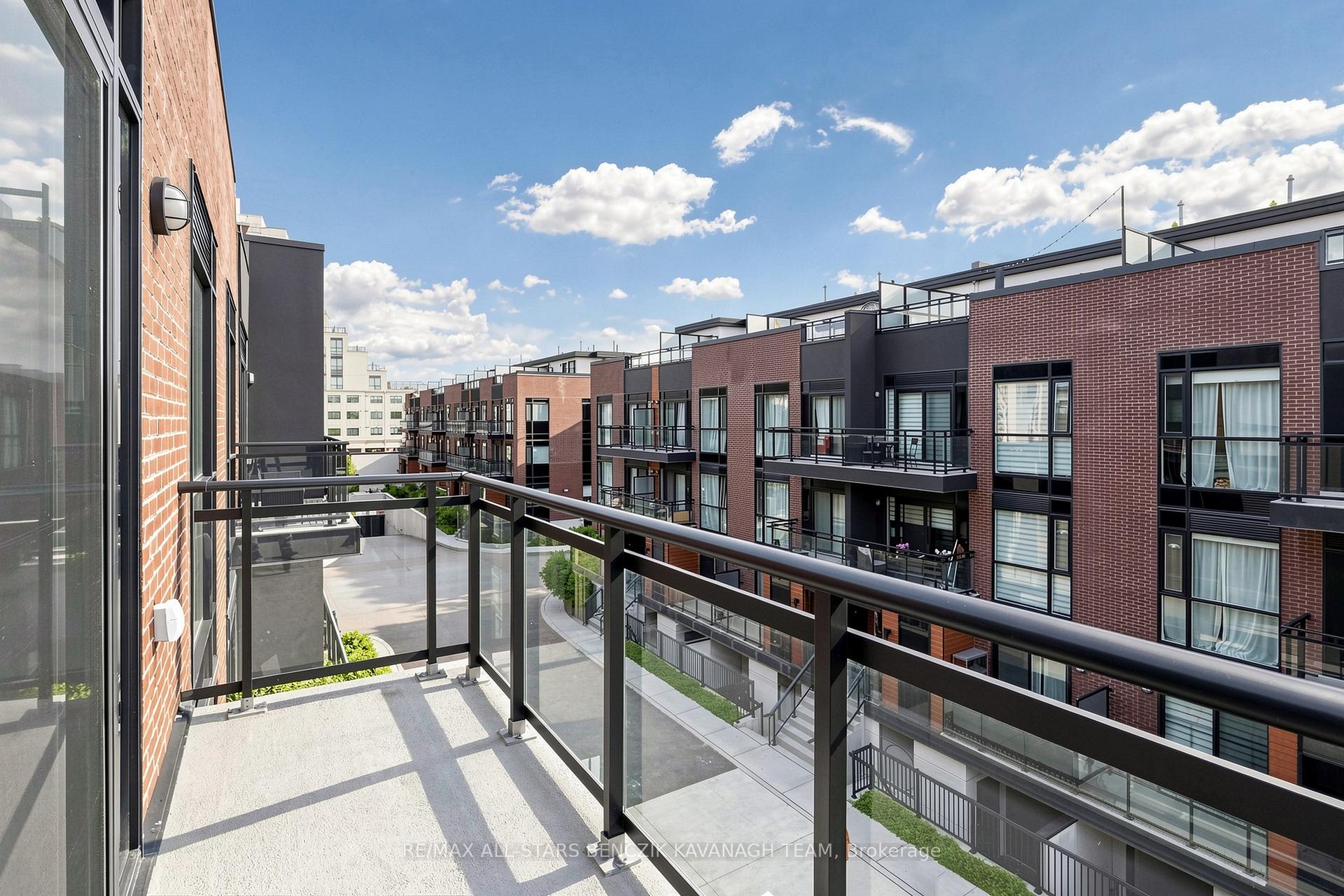 Photo 13 of Unit 1103, 5309 Highway 7, Vaughan, Vaughan Grove — HOMEH