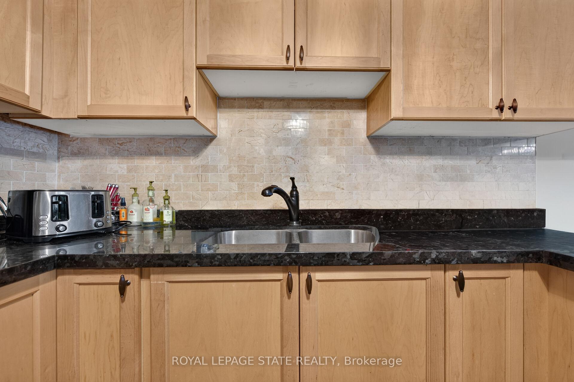 Photo 10 of 47 Hannon Crescent, Hamilton, Rural Glanbrook — HOMEH