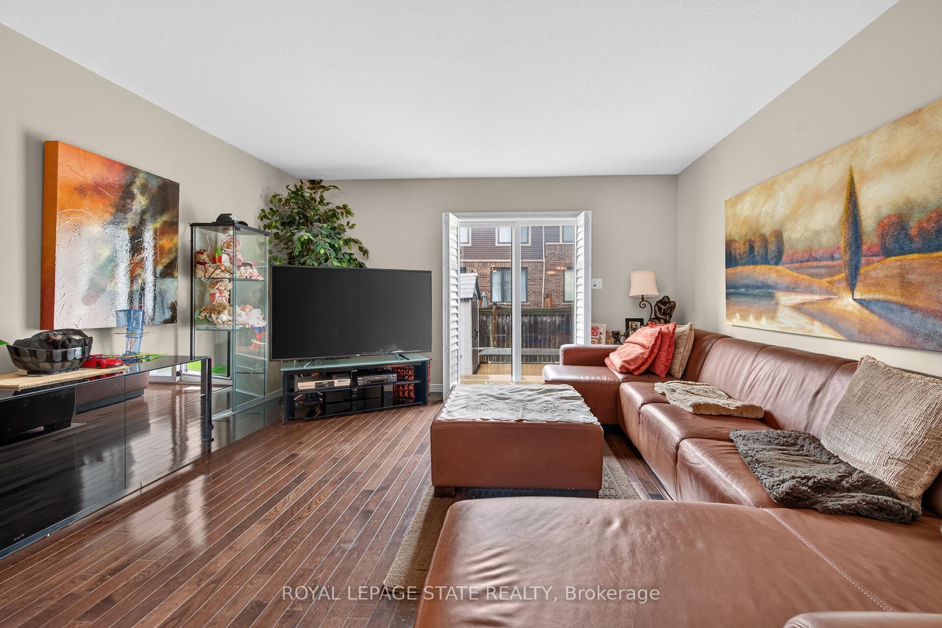 Photo 14 of 47 Hannon Crescent, Hamilton, Rural Glanbrook — HOMEH