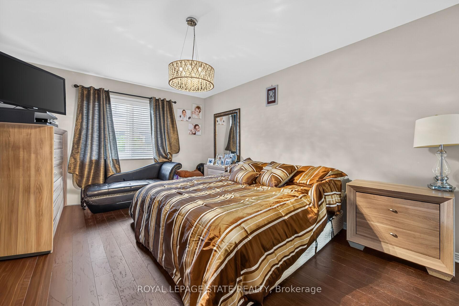 Photo 23 of 47 Hannon Crescent, Hamilton, Rural Glanbrook — HOMEH