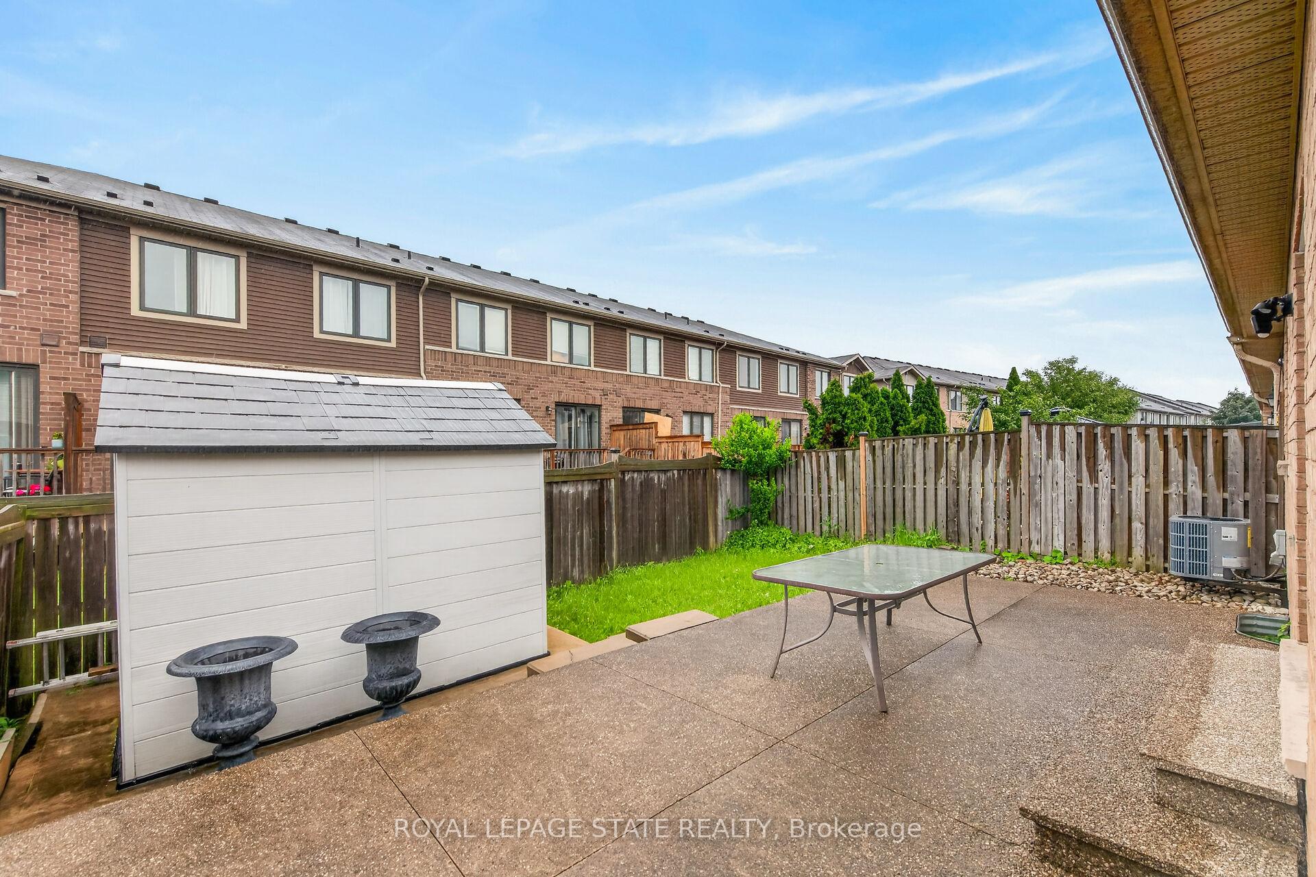 Photo 32 of 47 Hannon Crescent, Hamilton, Rural Glanbrook — HOMEH