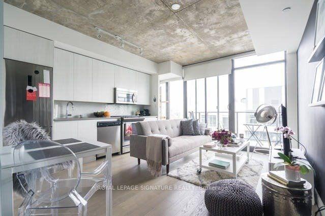 Photo 13 of Unit 1612, 111 Bathurst Street, Toronto, Waterfront Communities — HOMEH