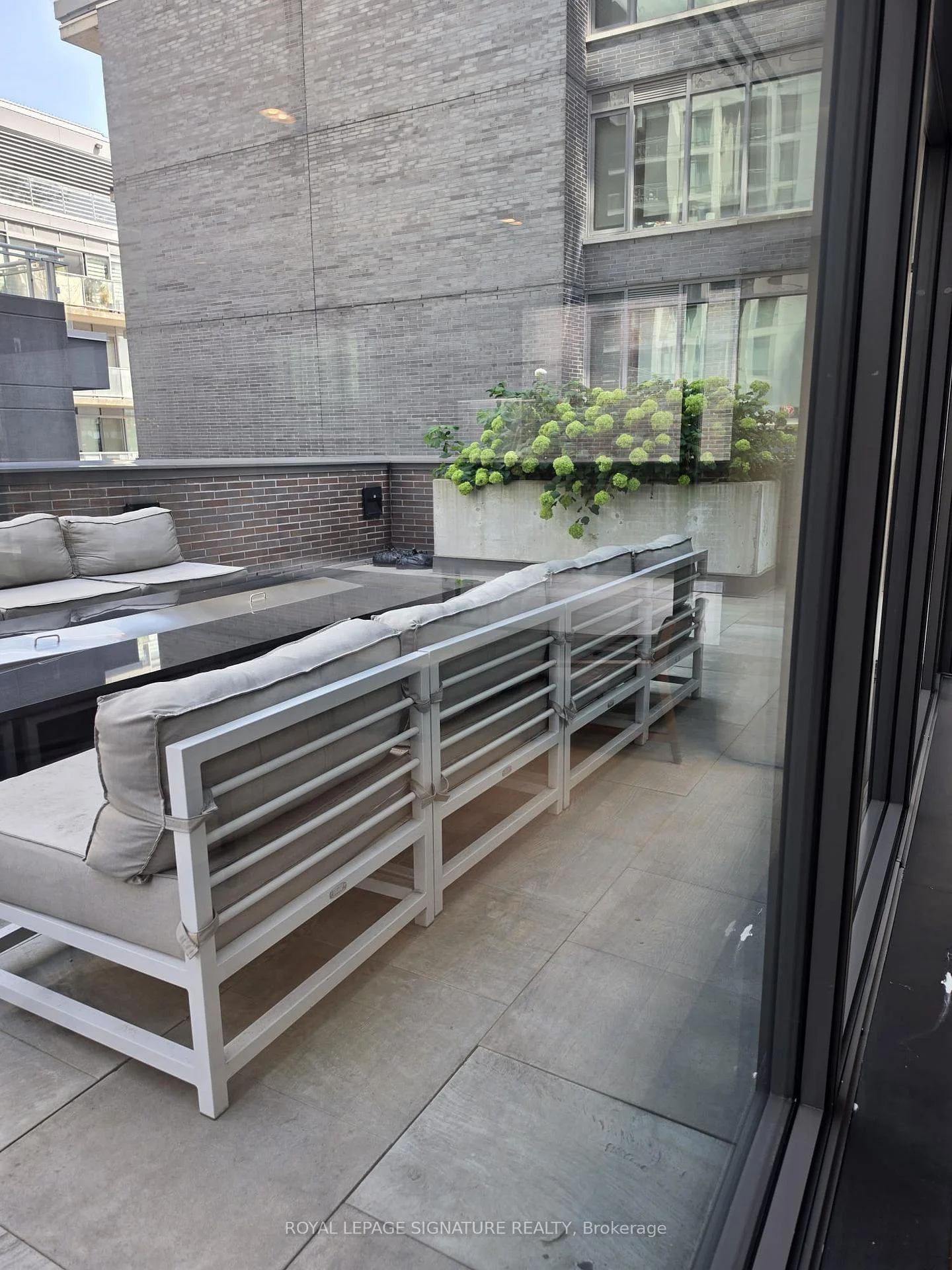 Photo 20 of Unit 1612, 111 Bathurst Street, Toronto, Waterfront Communities — HOMEH