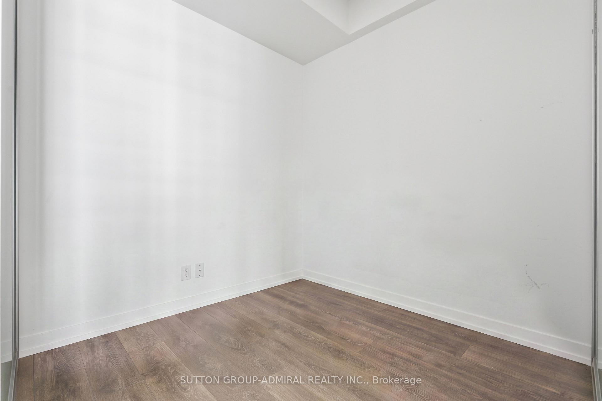 Photo 5 of Unit 3901, 5 Buttermill Avenue, Vaughan, Vaughan Corporate Centre — HOMEH