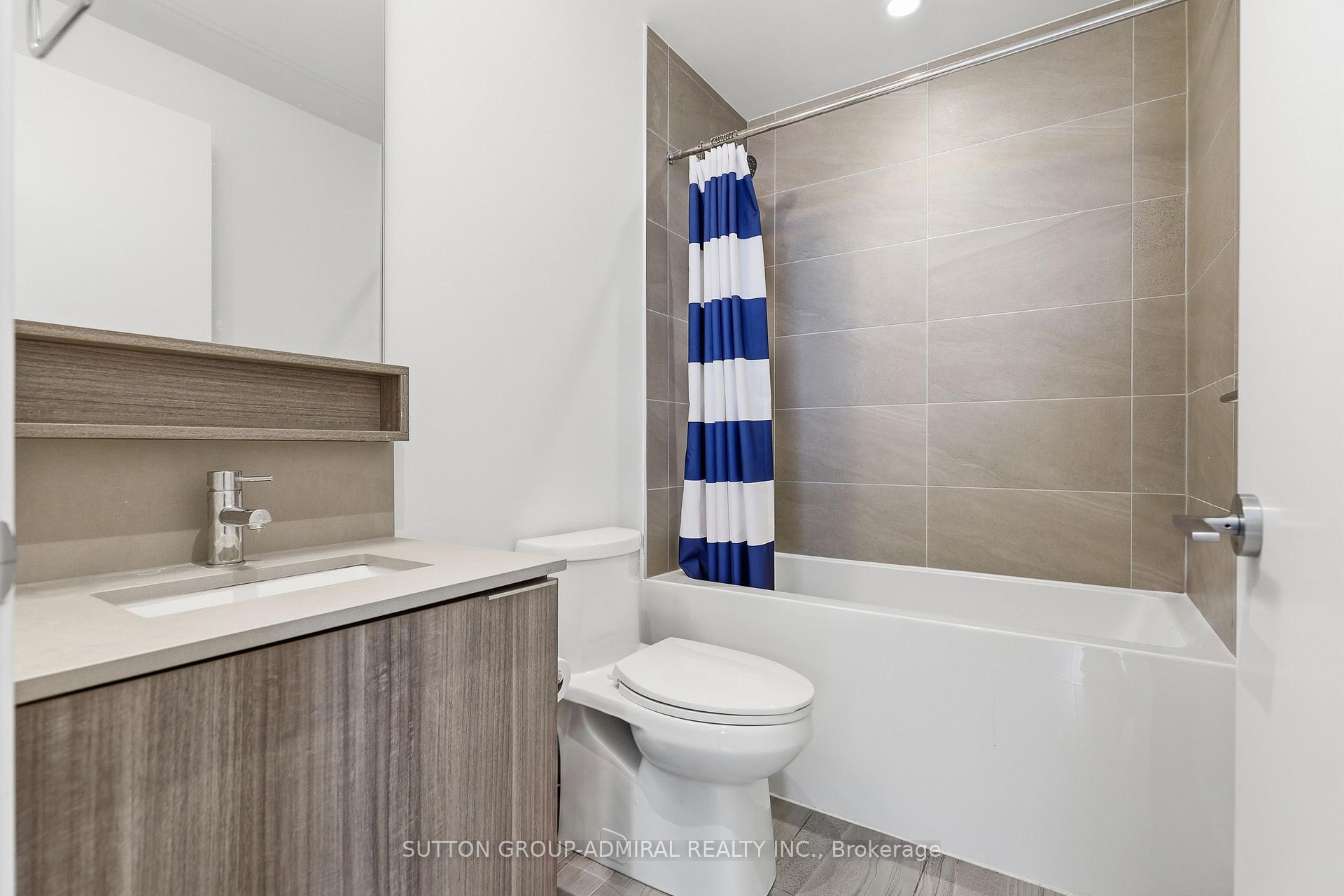 Photo 10 of Unit 3901, 5 Buttermill Avenue, Vaughan, Vaughan Corporate Centre — HOMEH