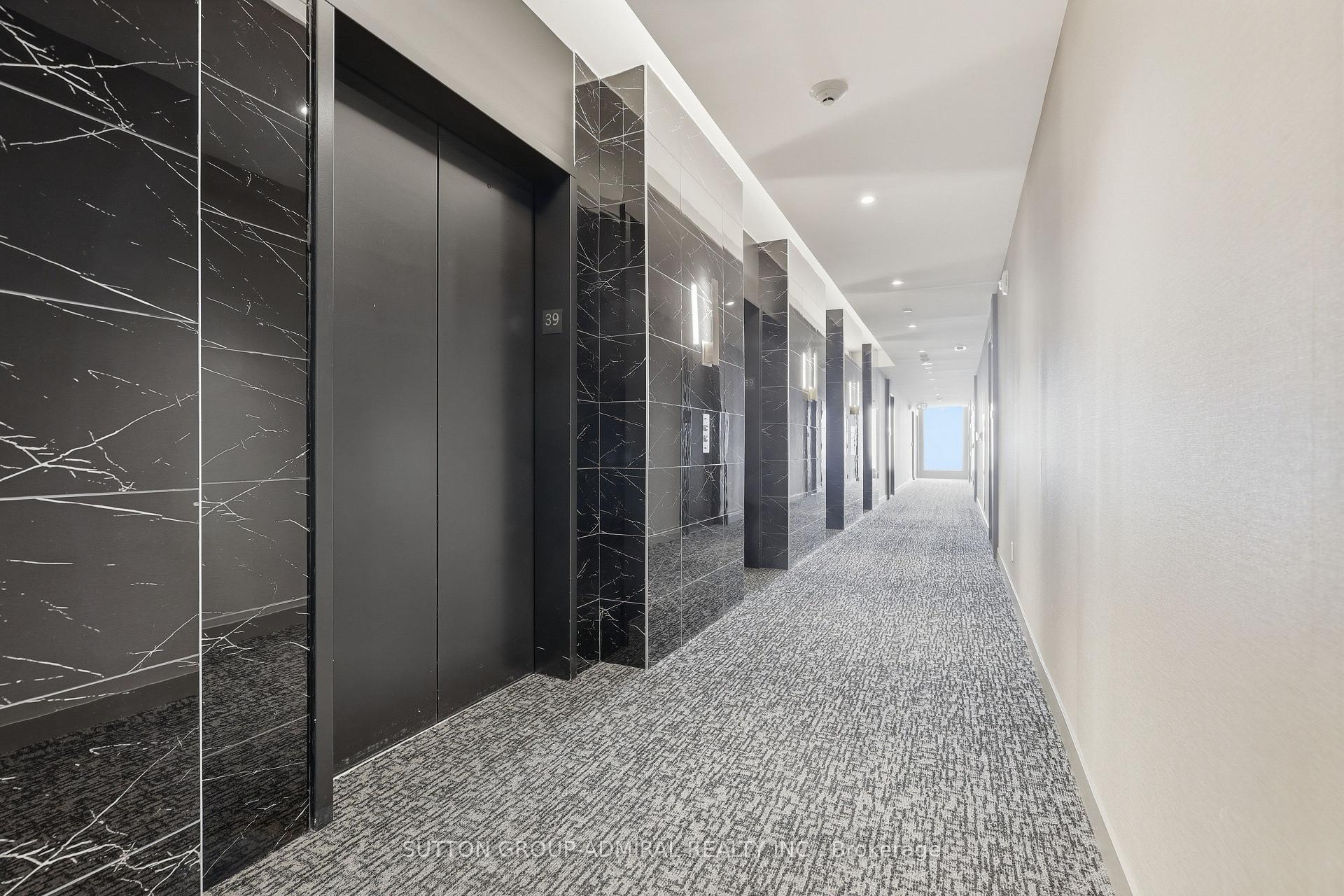 Photo 13 of Unit 3901, 5 Buttermill Avenue, Vaughan, Vaughan Corporate Centre — HOMEH