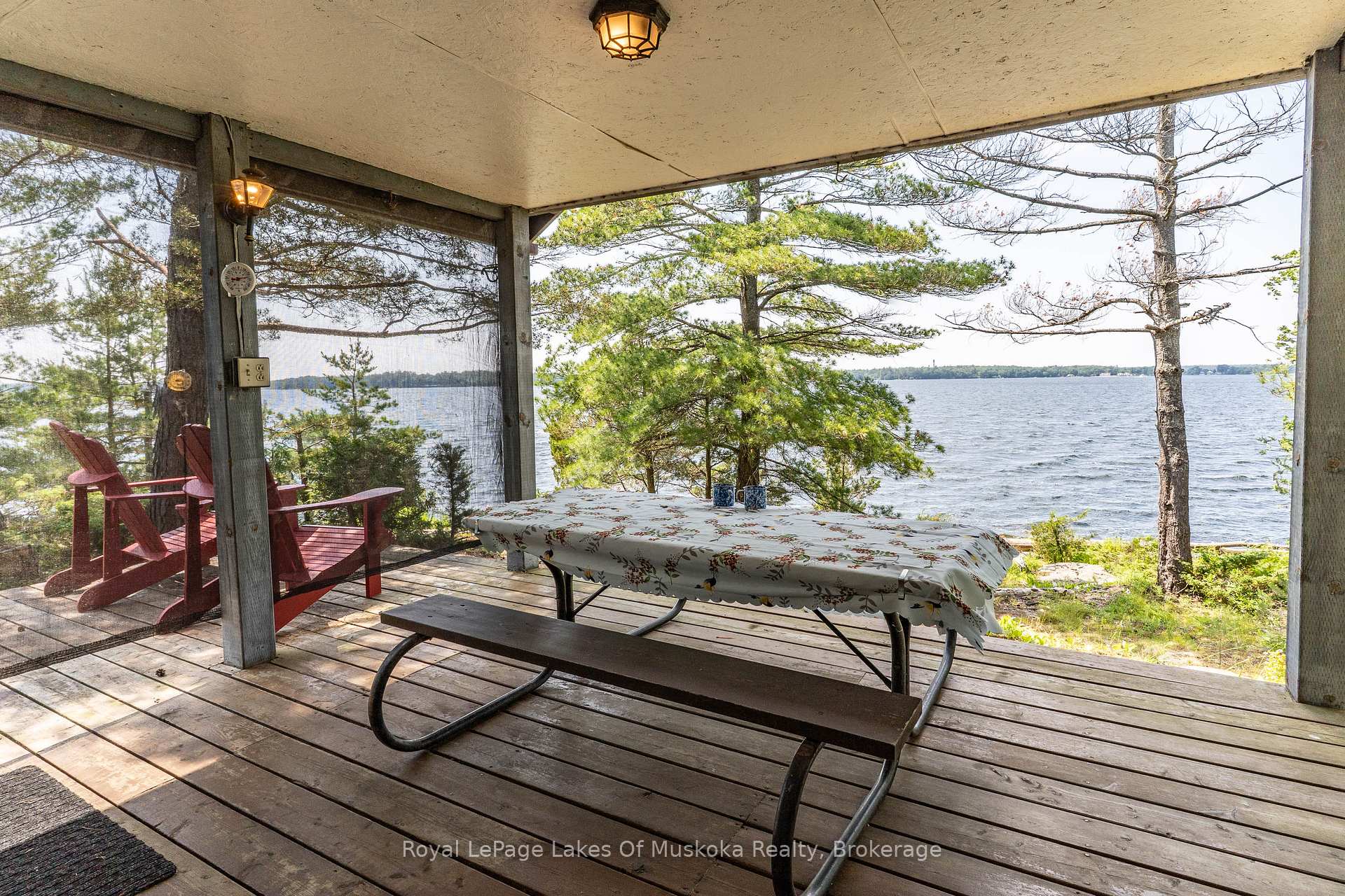 Photo 3 of 1 Island 2SL, Gravenhurst, Morrison — HOMEH