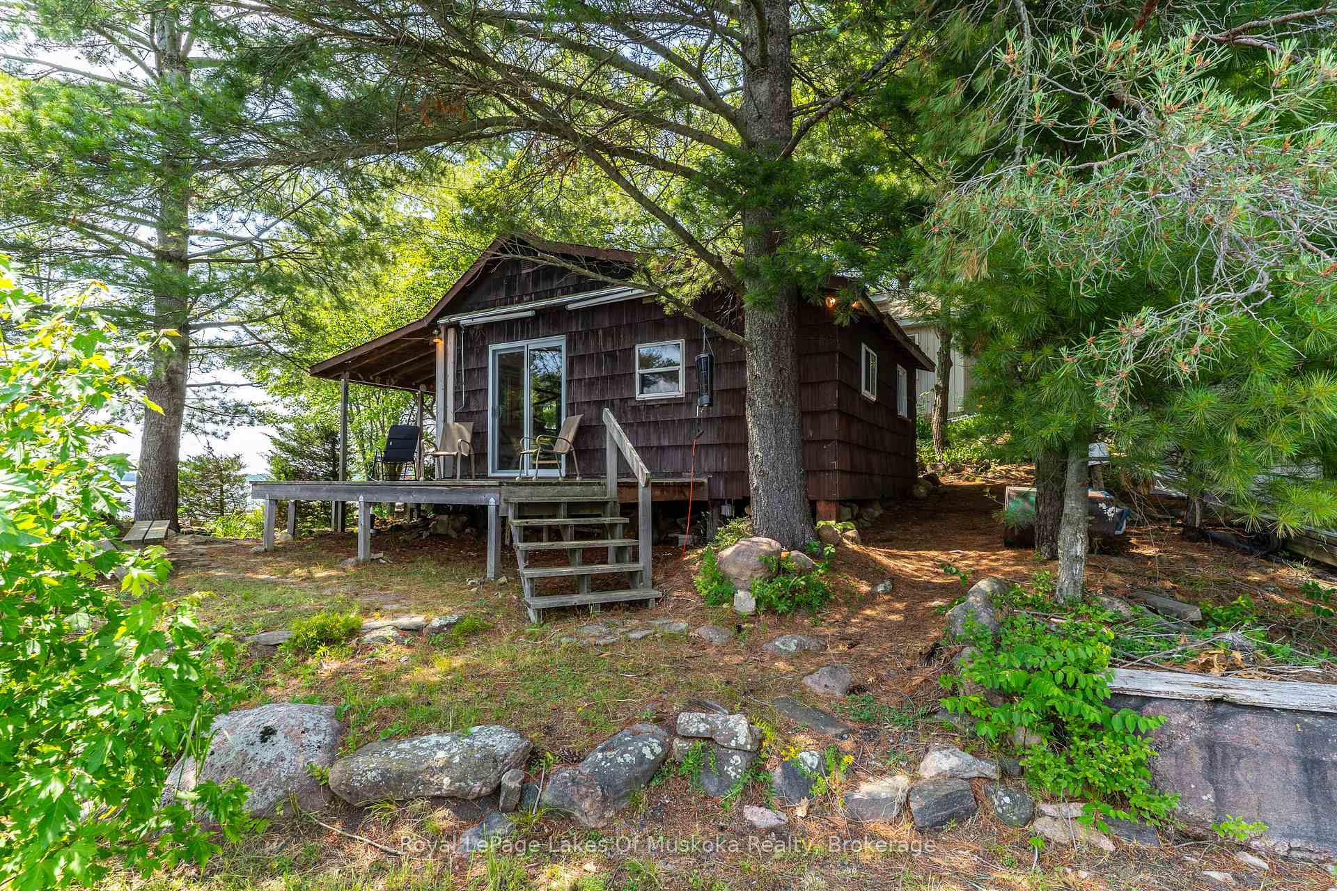 Photo 6 of 1 Island 2SL, Gravenhurst, Morrison — HOMEH