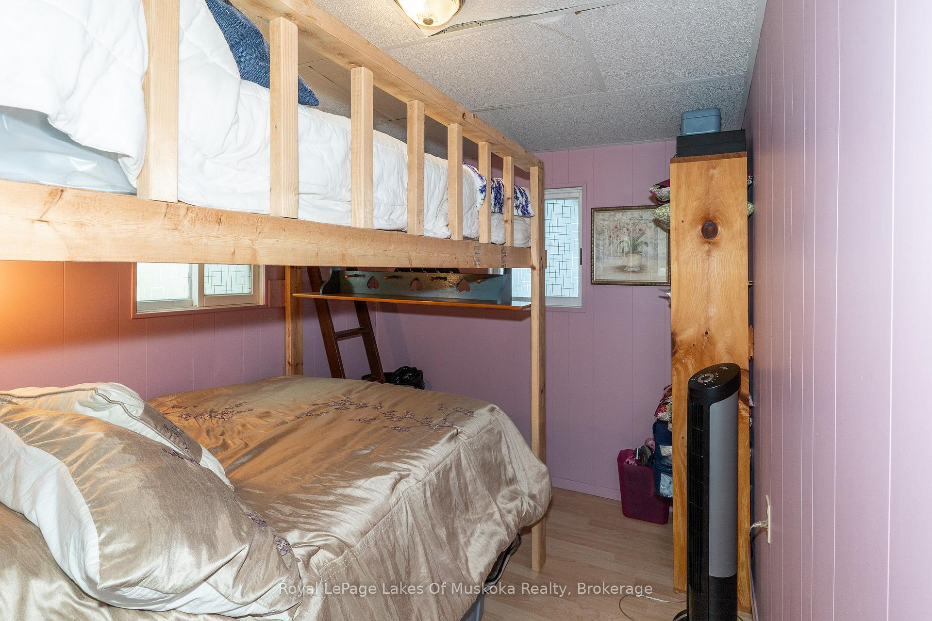 Photo 10 of 1 Island 2SL, Gravenhurst, Morrison — HOMEH