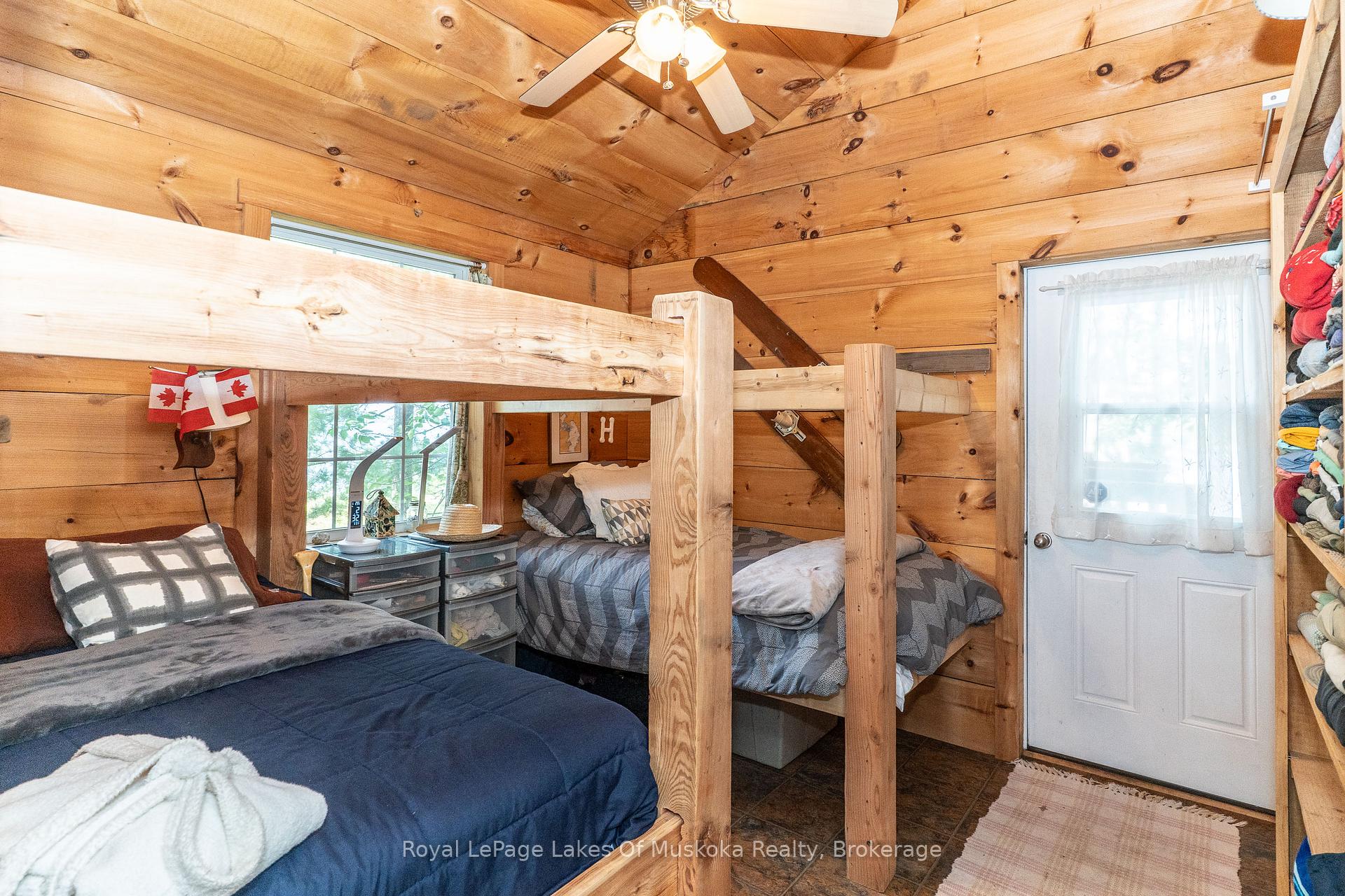 Photo 15 of 1 Island 2SL, Gravenhurst, Morrison — HOMEH