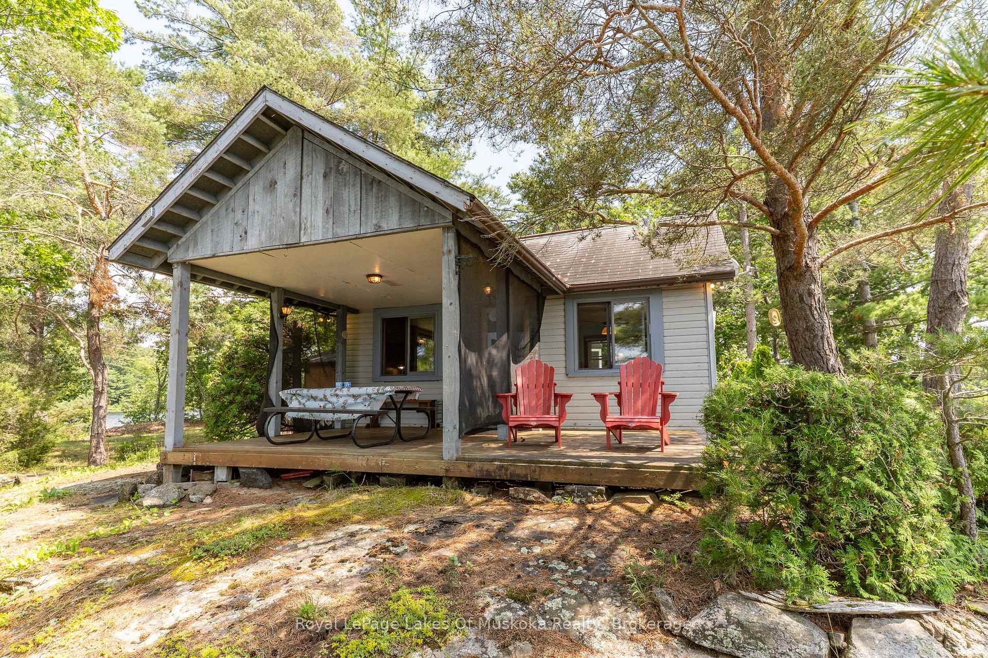 Photo 17 of 1 Island 2SL, Gravenhurst, Morrison — HOMEH