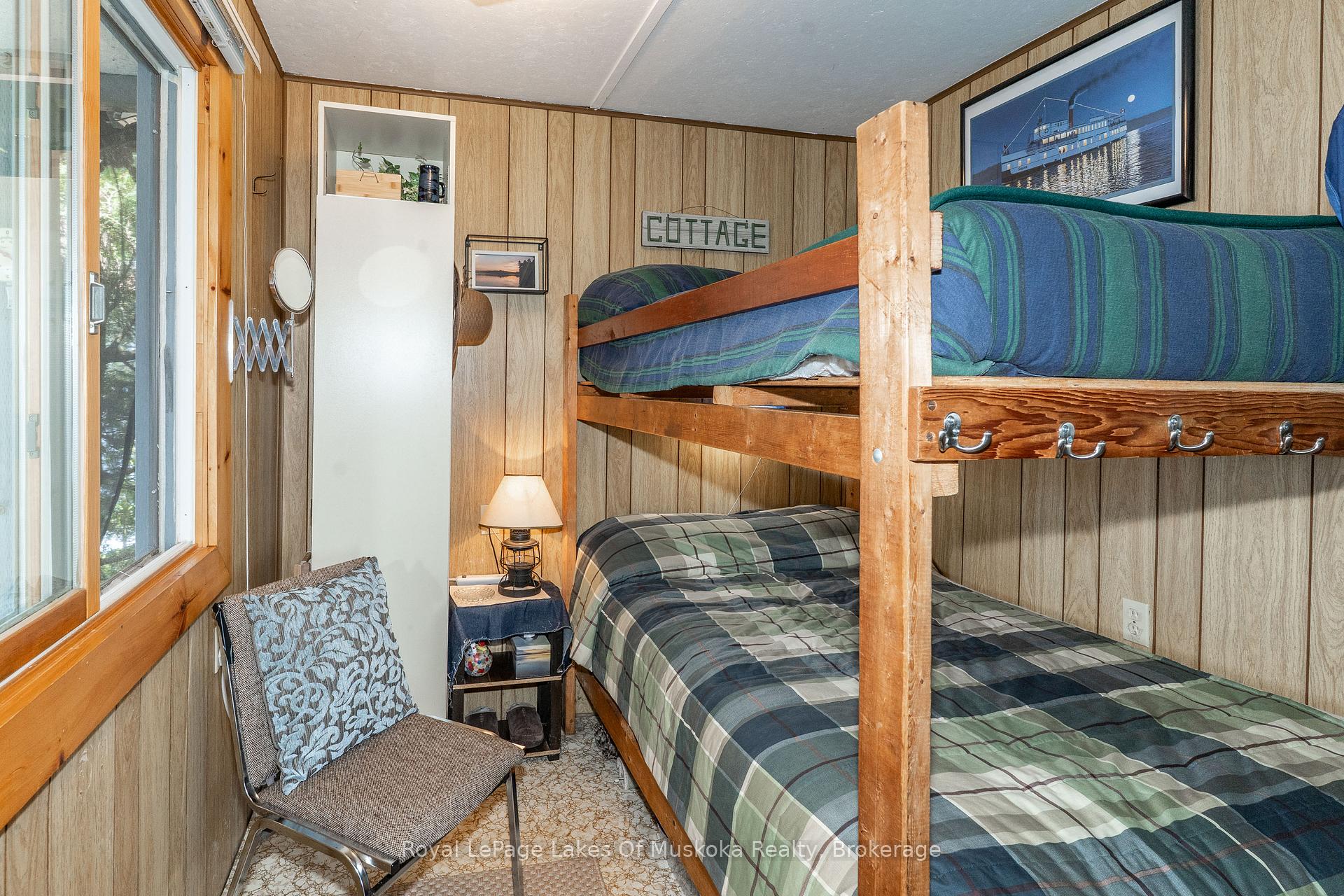 Photo 20 of 1 Island 2SL, Gravenhurst, Morrison — HOMEH