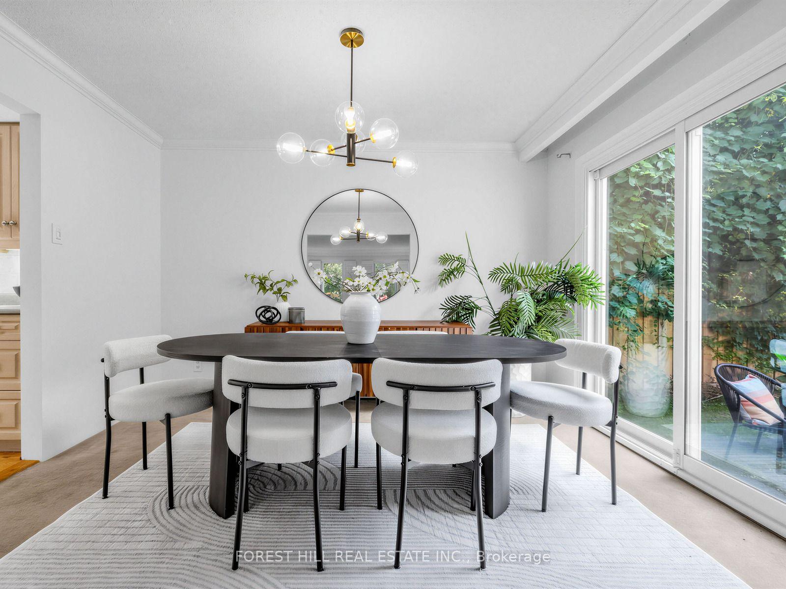 Photo 13 of 1 Ames Circle, North York, Banbury-Don Mills — HOMEH