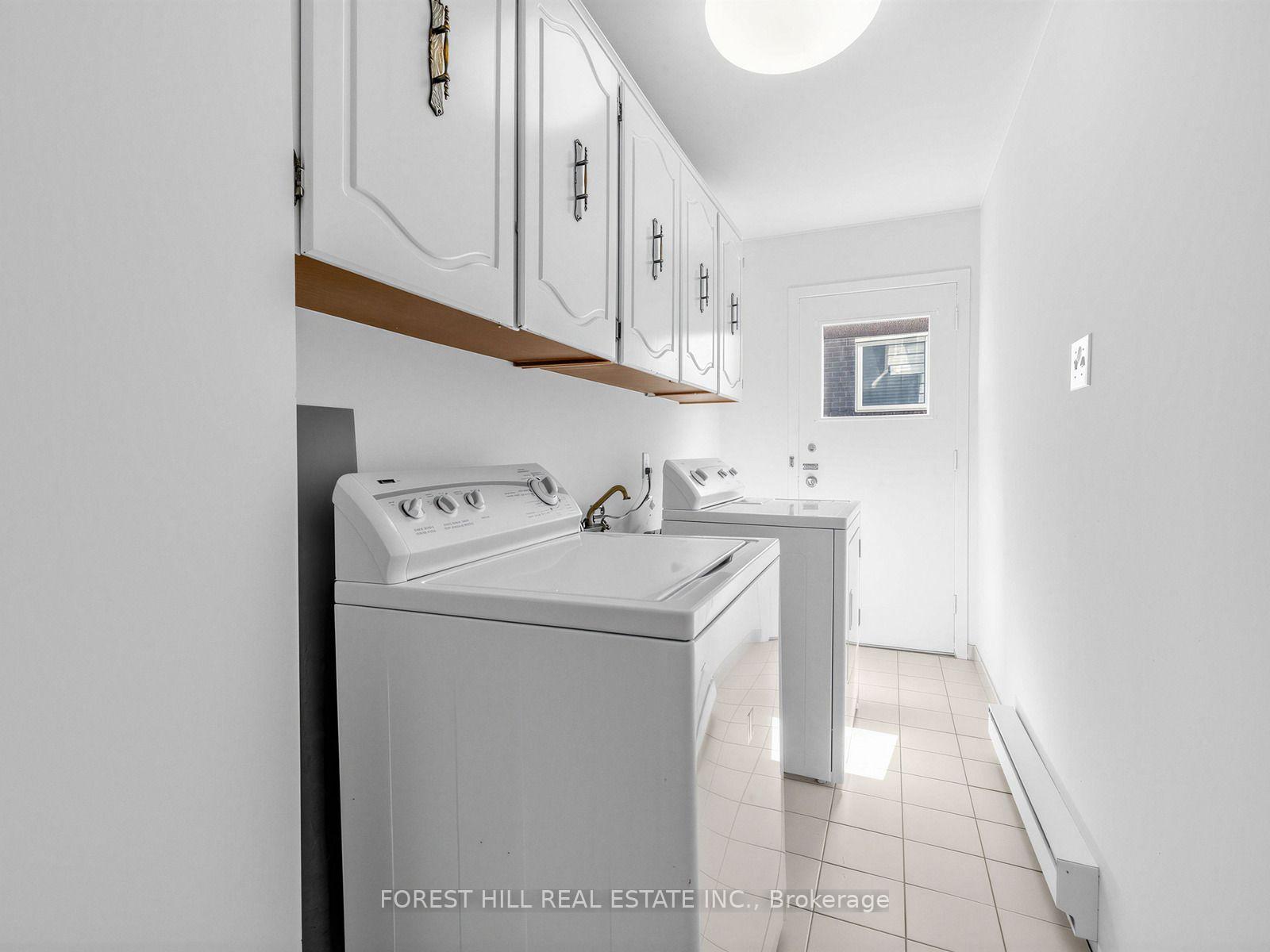 Photo 22 of 1 Ames Circle, North York, Banbury-Don Mills — HOMEH