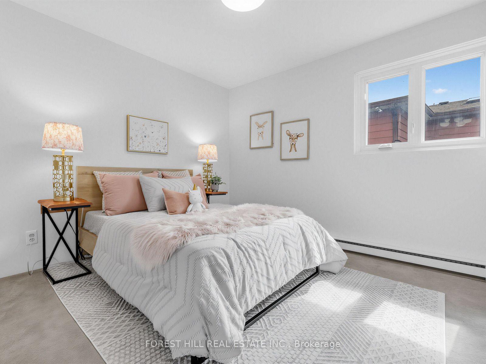 Photo 25 of 1 Ames Circle, North York, Banbury-Don Mills — HOMEH