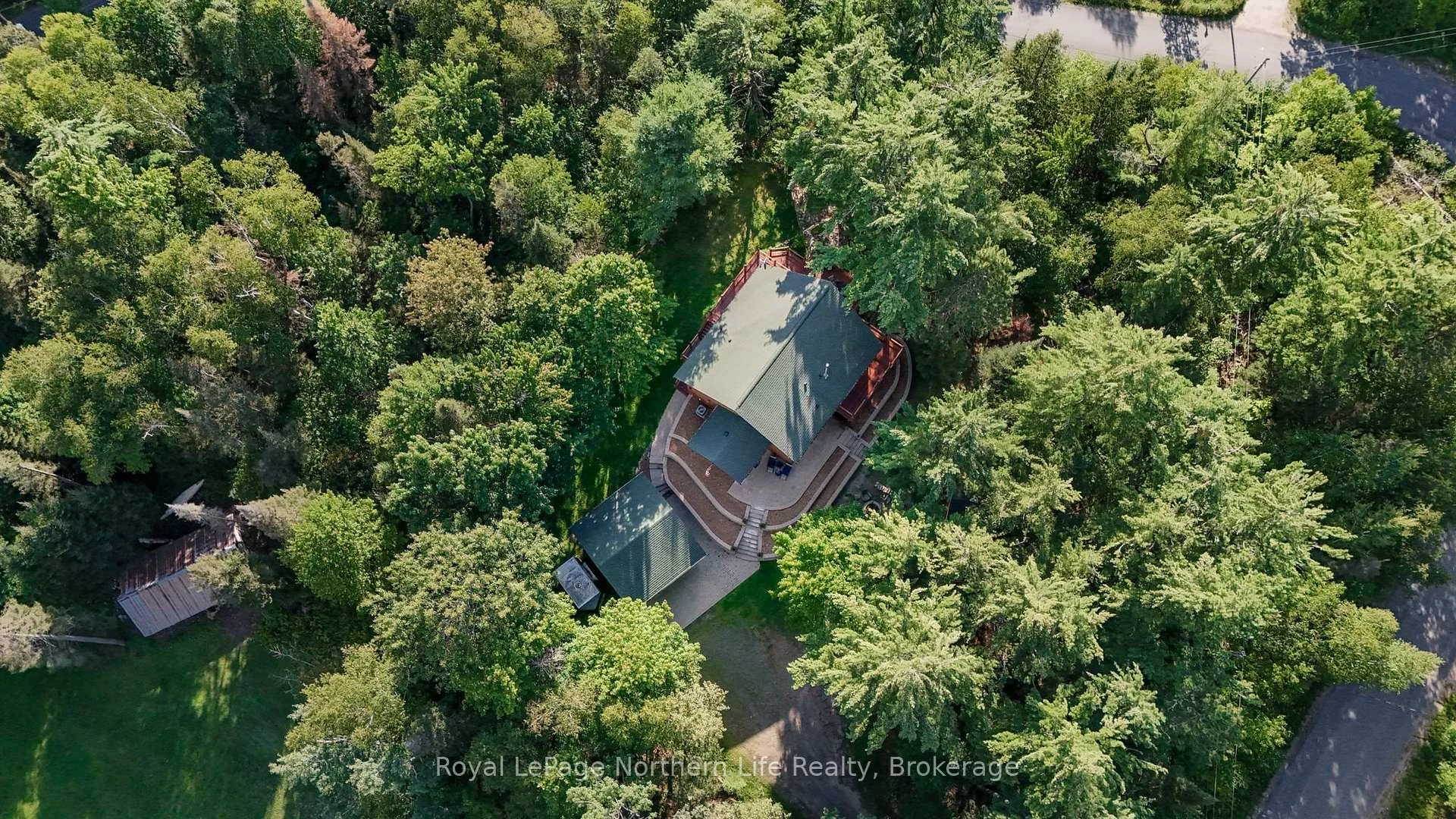 Photo 3 of 41 Pebble Beach Drive, Callander — HOMEH