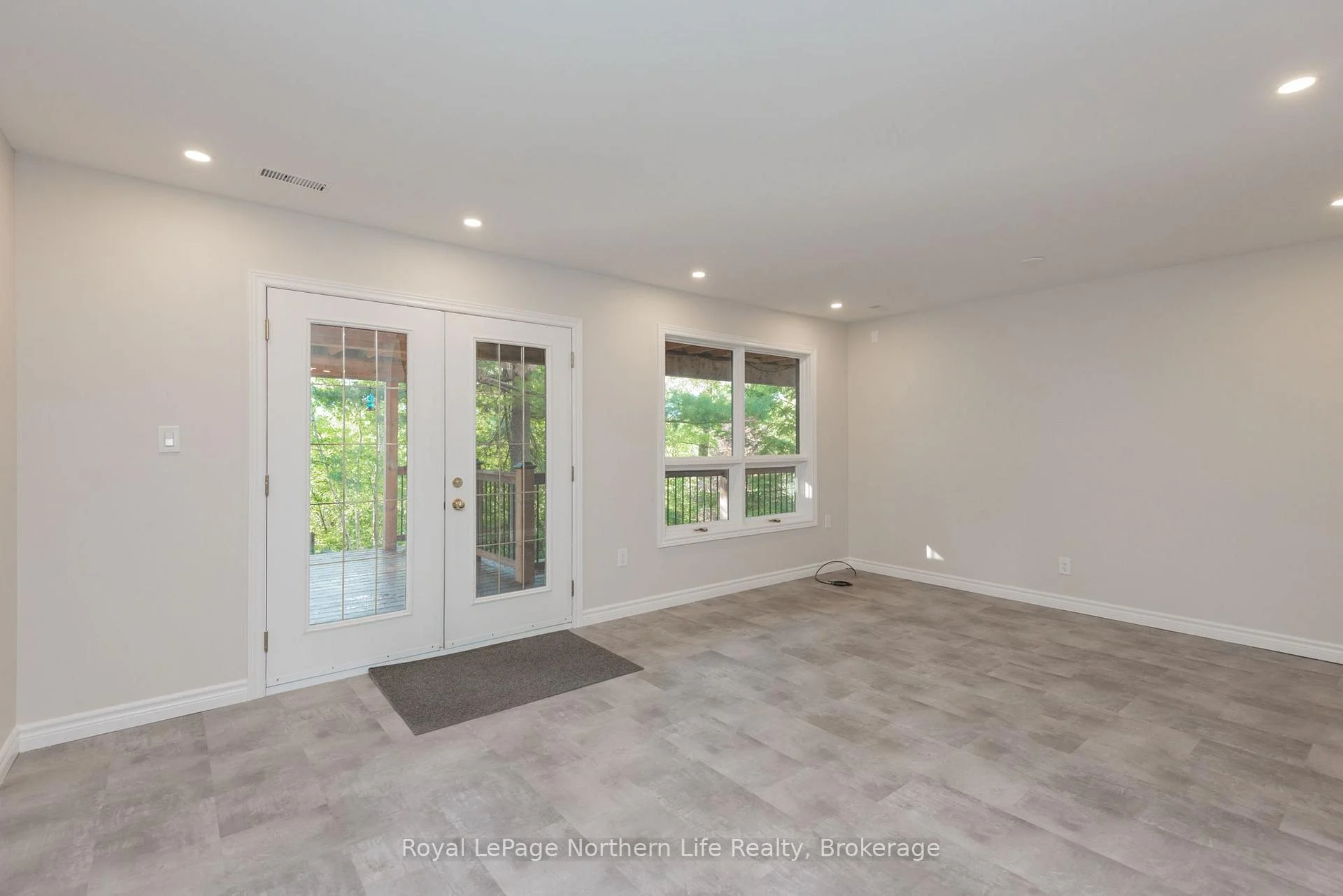 Photo 22 of 41 Pebble Beach Drive, Callander — HOMEH
