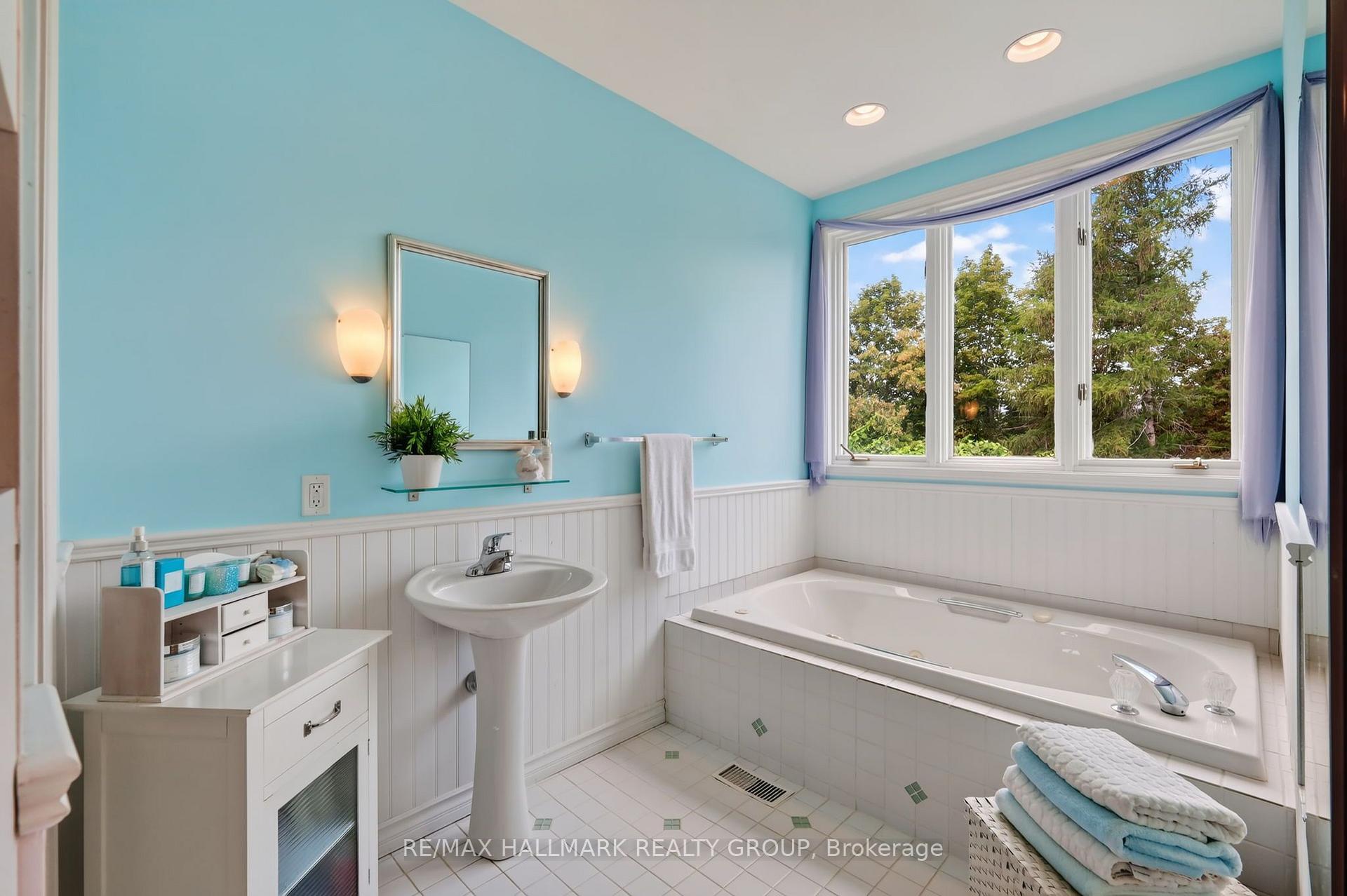 Photo 21 of 9 Kintail Court, Ottawa, Stittsville (Central) — HOMEH