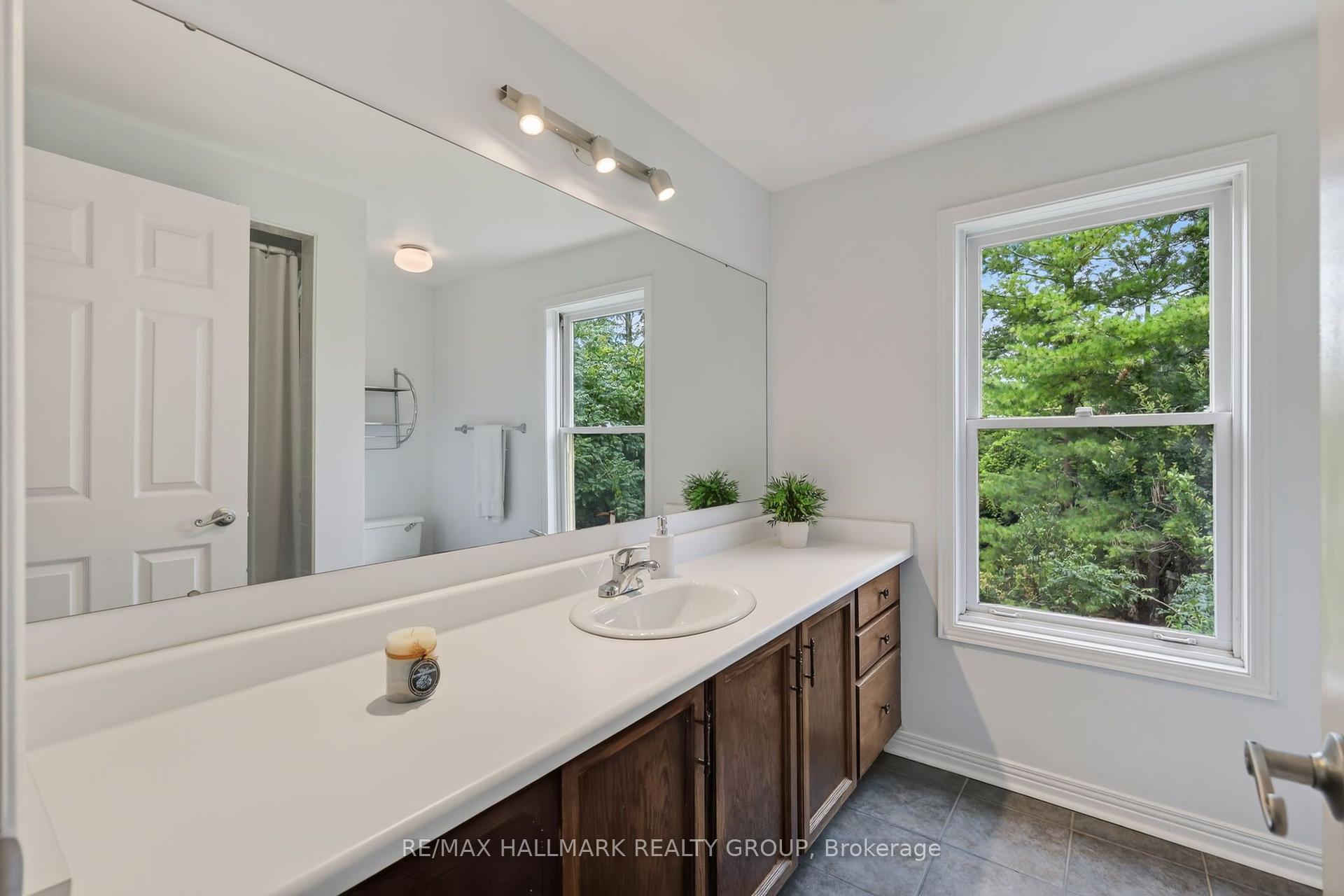 Photo 23 of 9 Kintail Court, Ottawa, Stittsville (Central) — HOMEH
