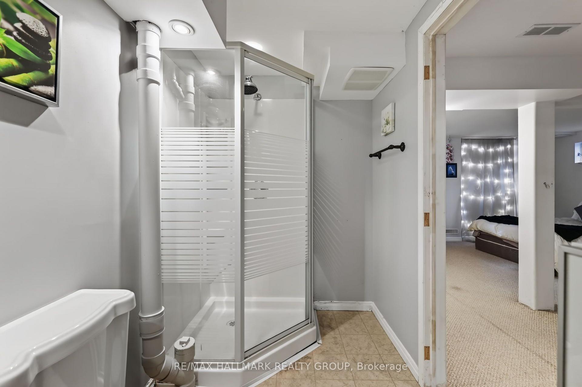 Photo 40 of 9 Kintail Court, Ottawa, Stittsville (Central) — HOMEH