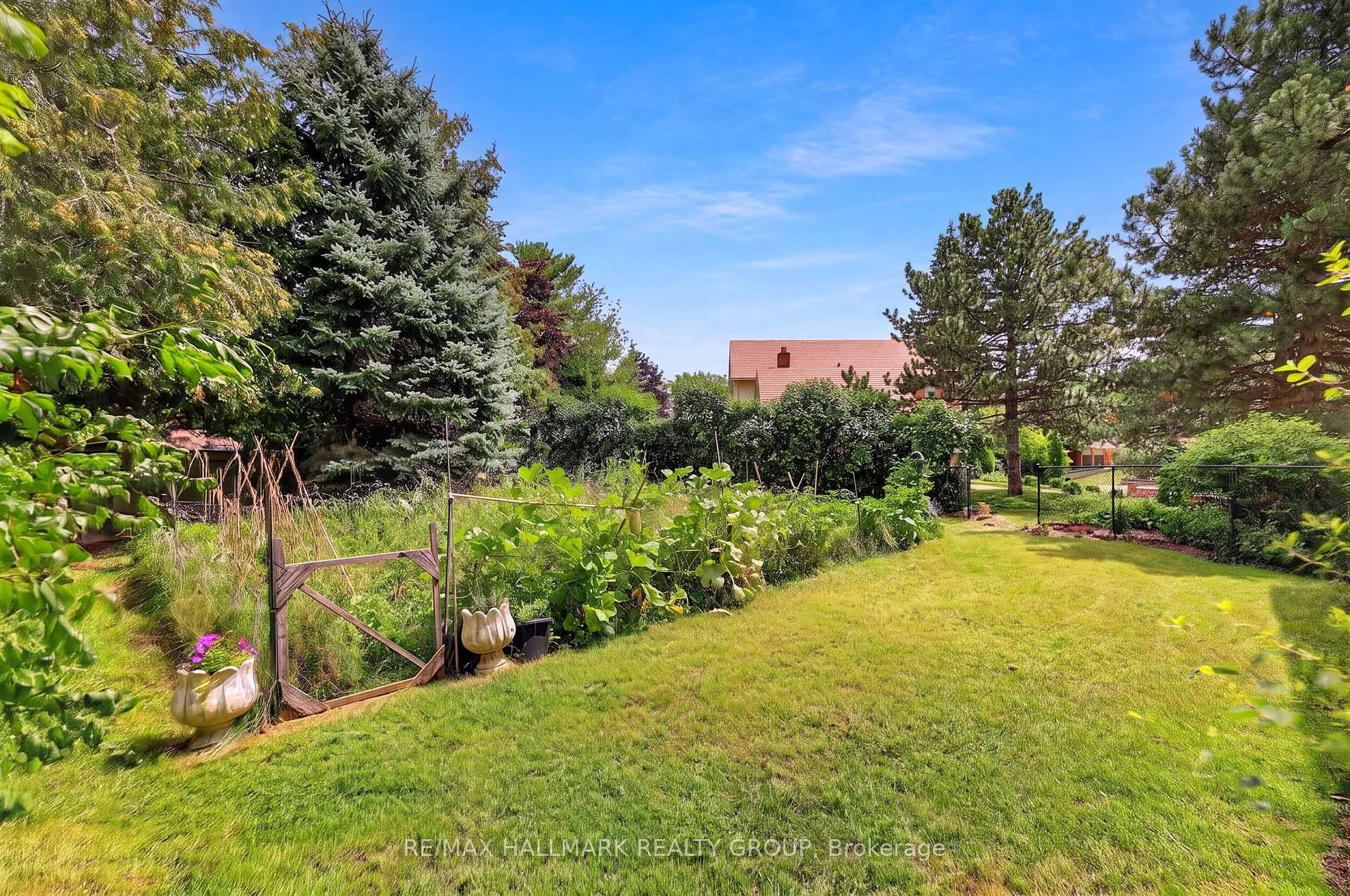 Photo 47 of 9 Kintail Court, Ottawa, Stittsville (Central) — HOMEH