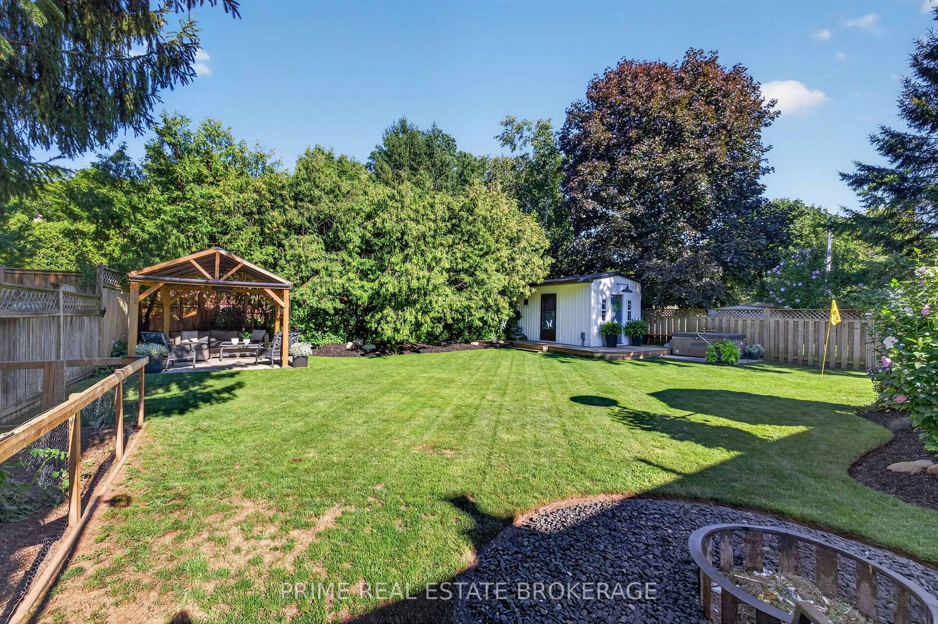 Photo 31 of 19 Garden Avenue, Middlesex Centre, Delaware Town — HOMEH