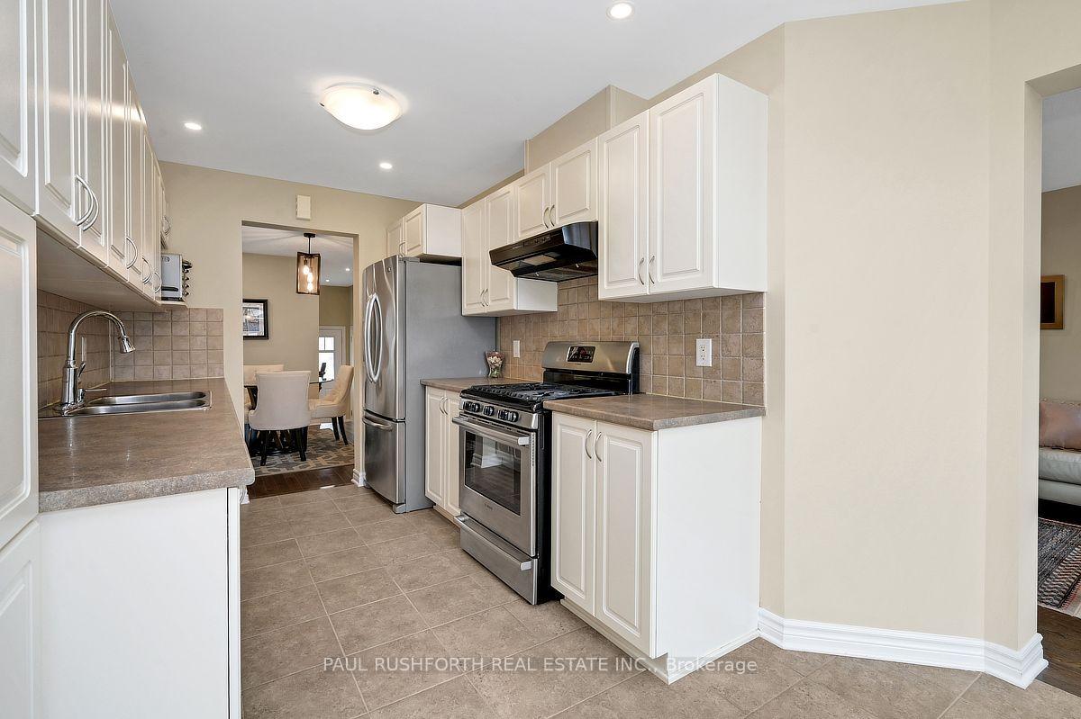 Photo 13 of 117 Lerta Way, Ottawa, Avalon West — HOMEH