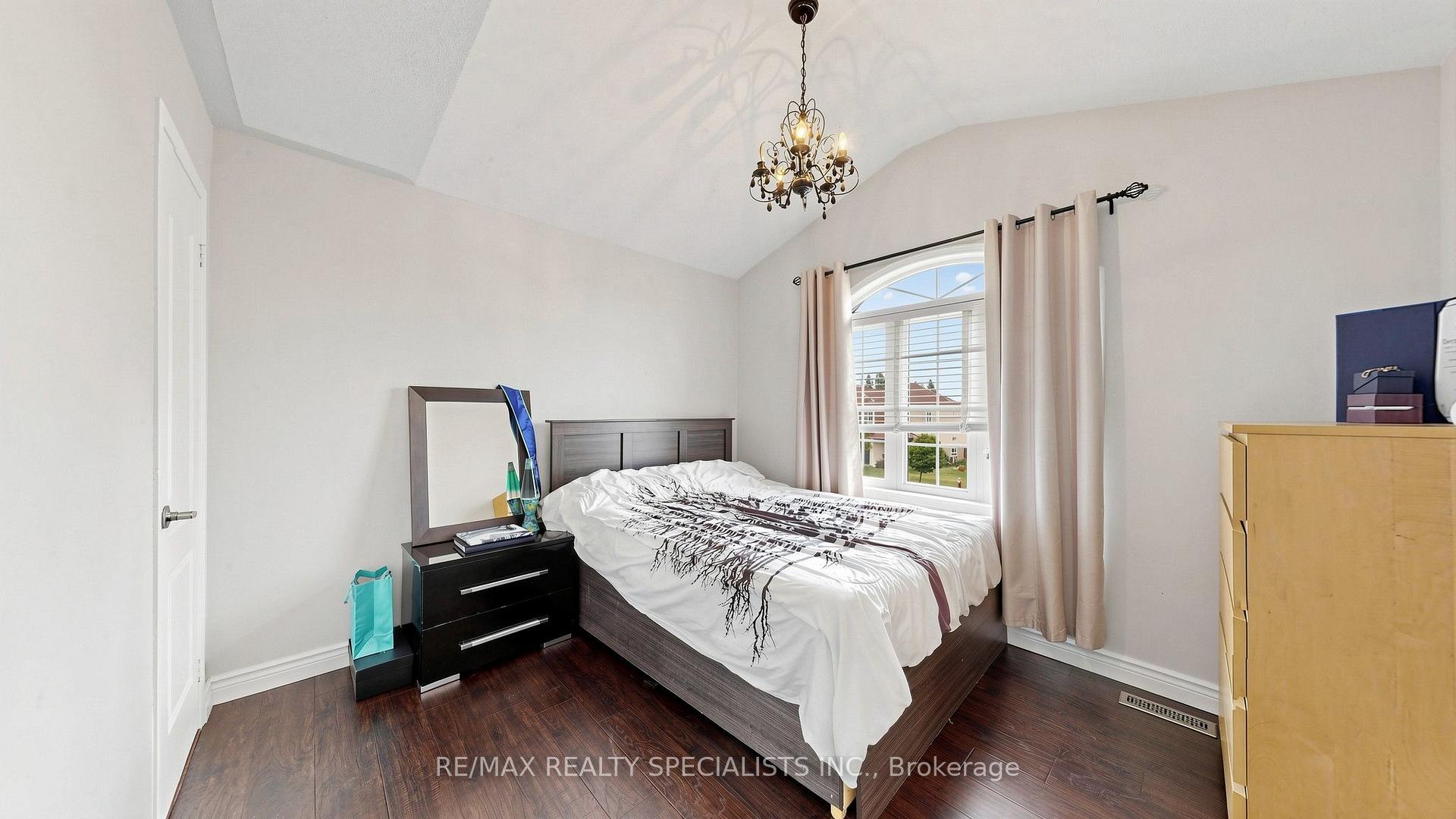 Photo 35 of 176 Royal Valley Drive, Caledon, Rural Caledon — HOMEH