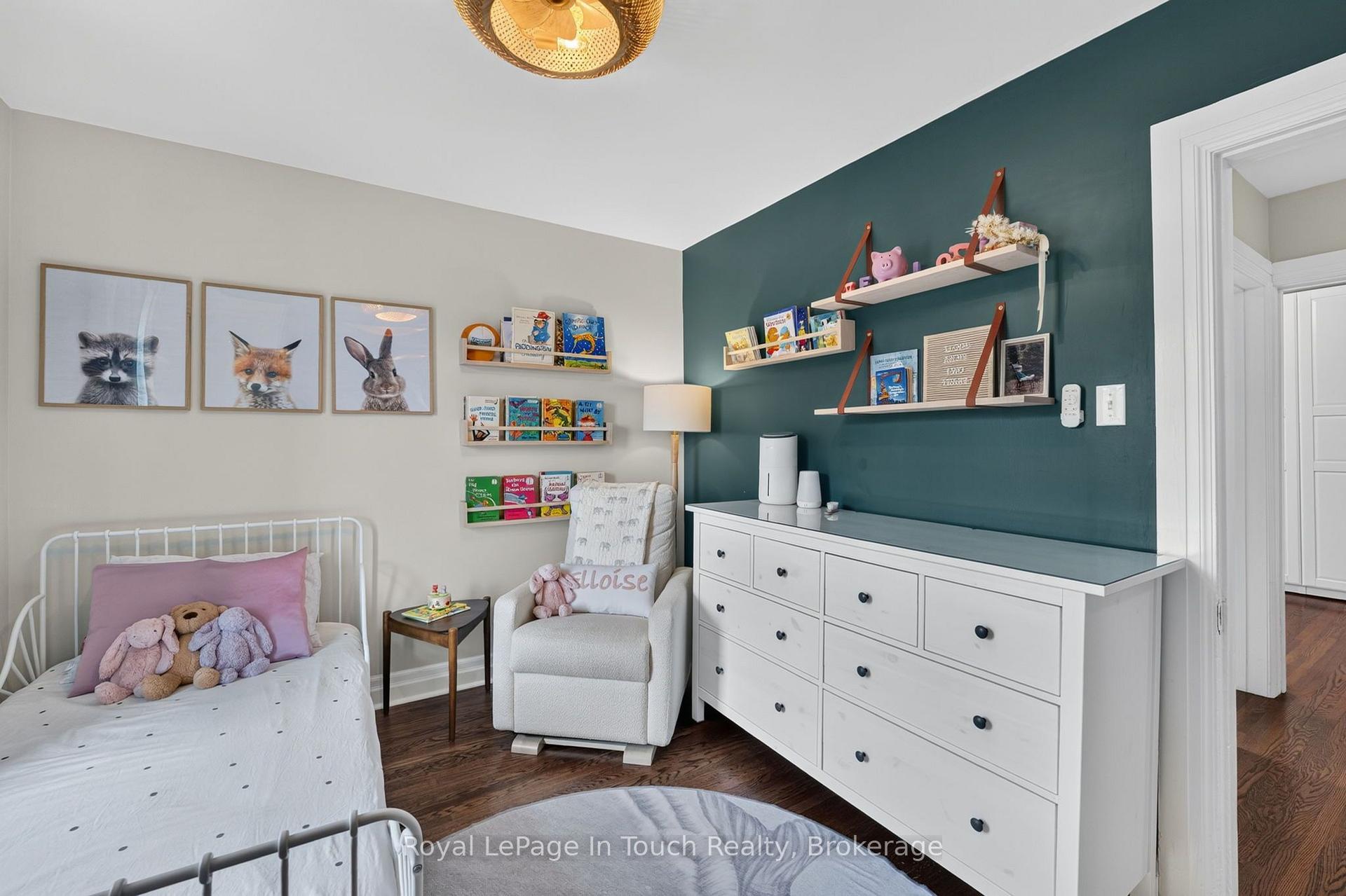 Photo 21 of 400 Russell Street, Midland — HOMEH