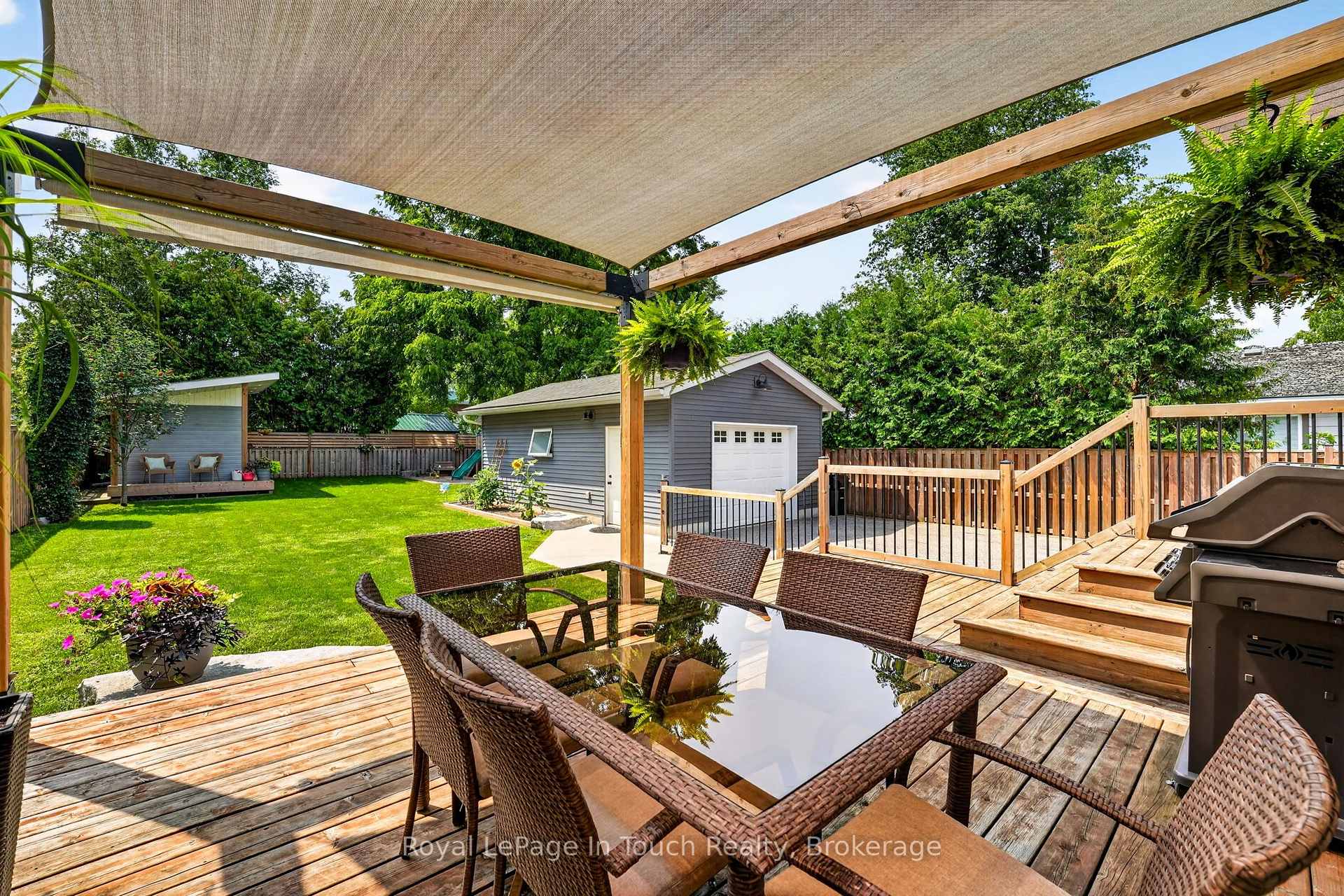 Photo 29 of 400 Russell Street, Midland — HOMEH