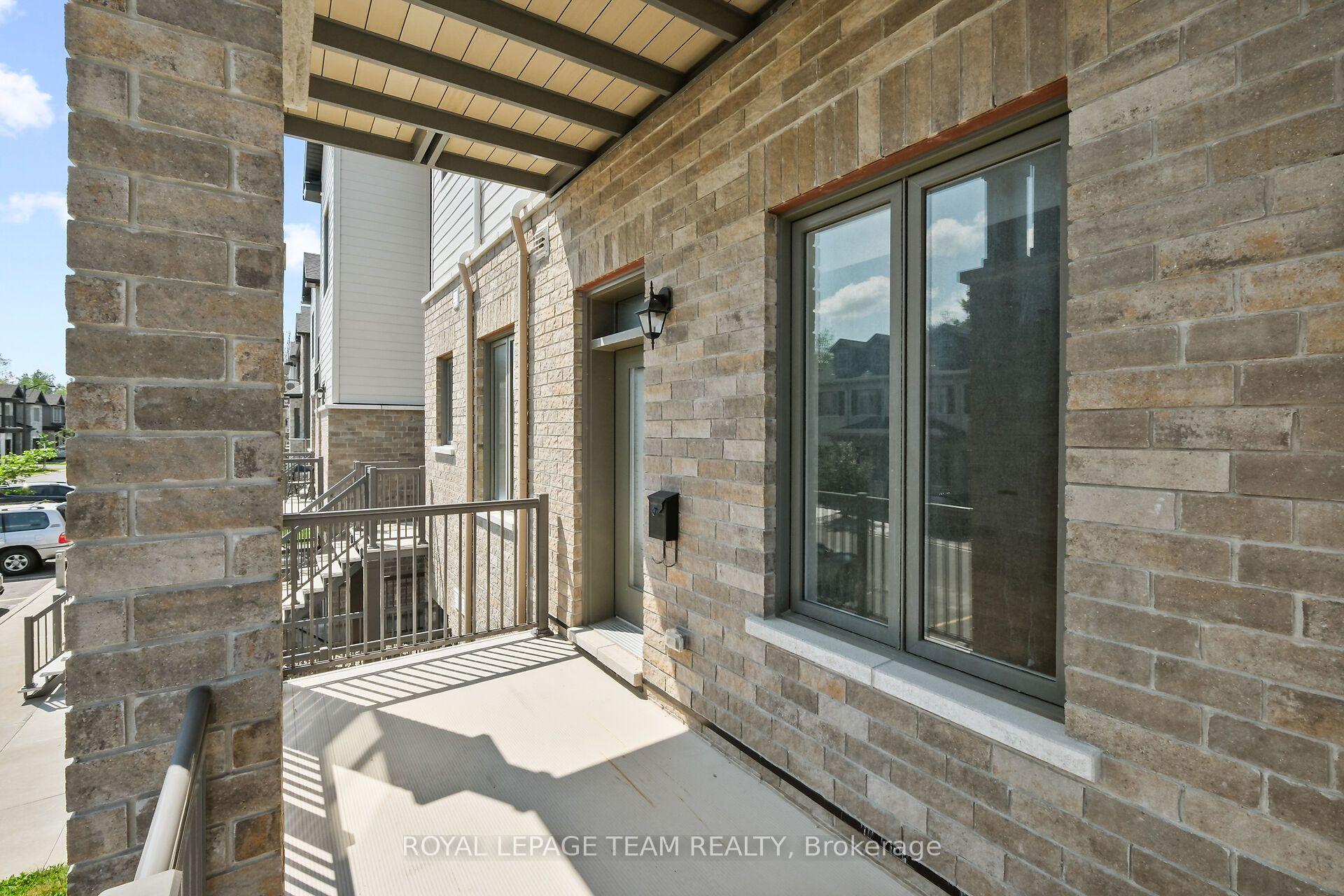 Photo 3 of Unit F, 725 Dearborn Private, Ottawa, Blossom Park/Kemp Park/Findlay Creek — HOMEH
